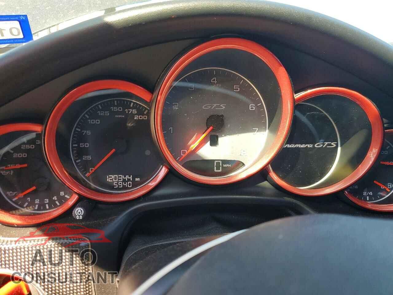PORSCHE PANAMERA 2014 - WP0AF2A71EL083695