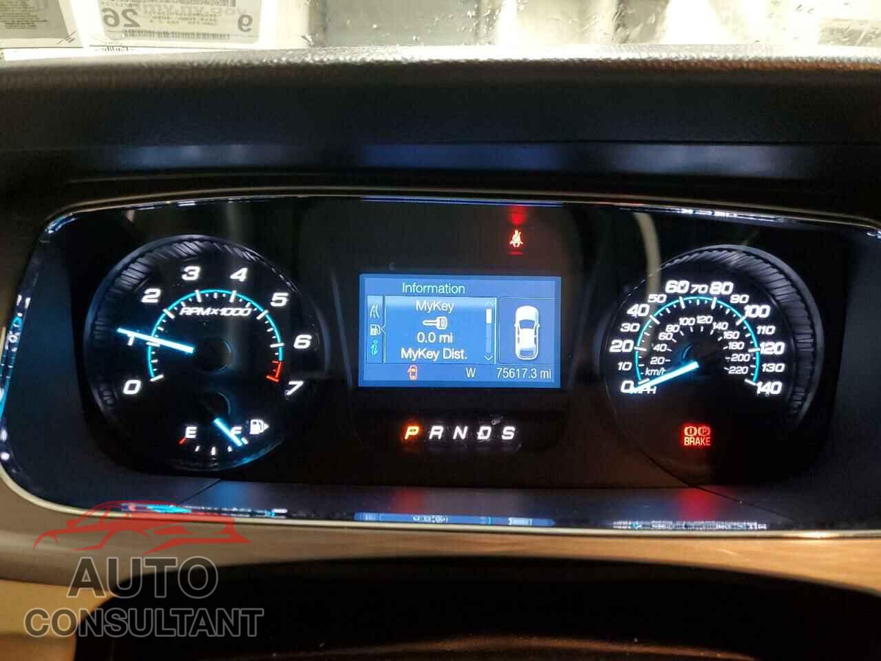 FORD TAURUS 2015 - 1FAHP2E86FG156705