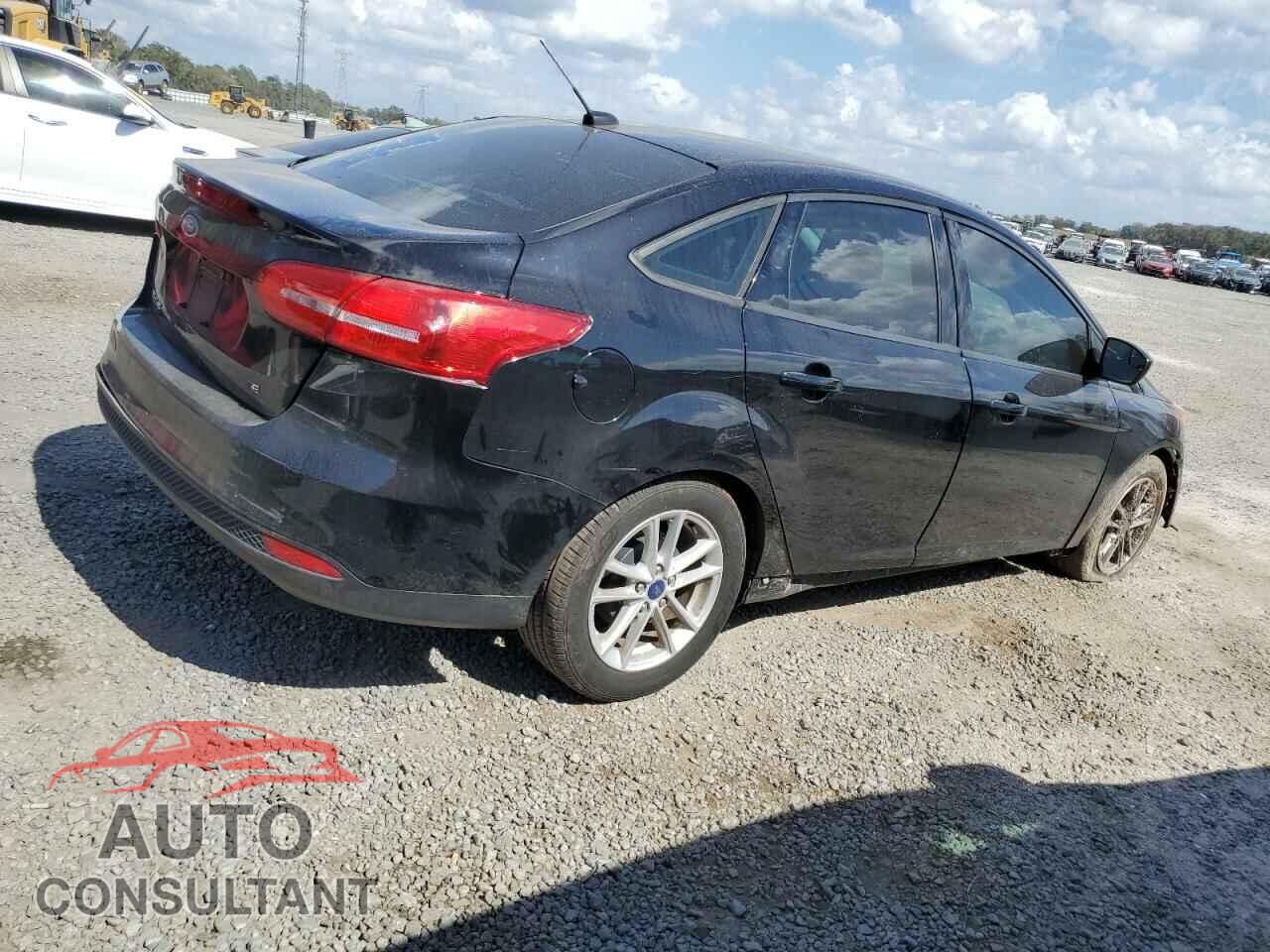 FORD FOCUS 2018 - 1FADP3F25JL256440