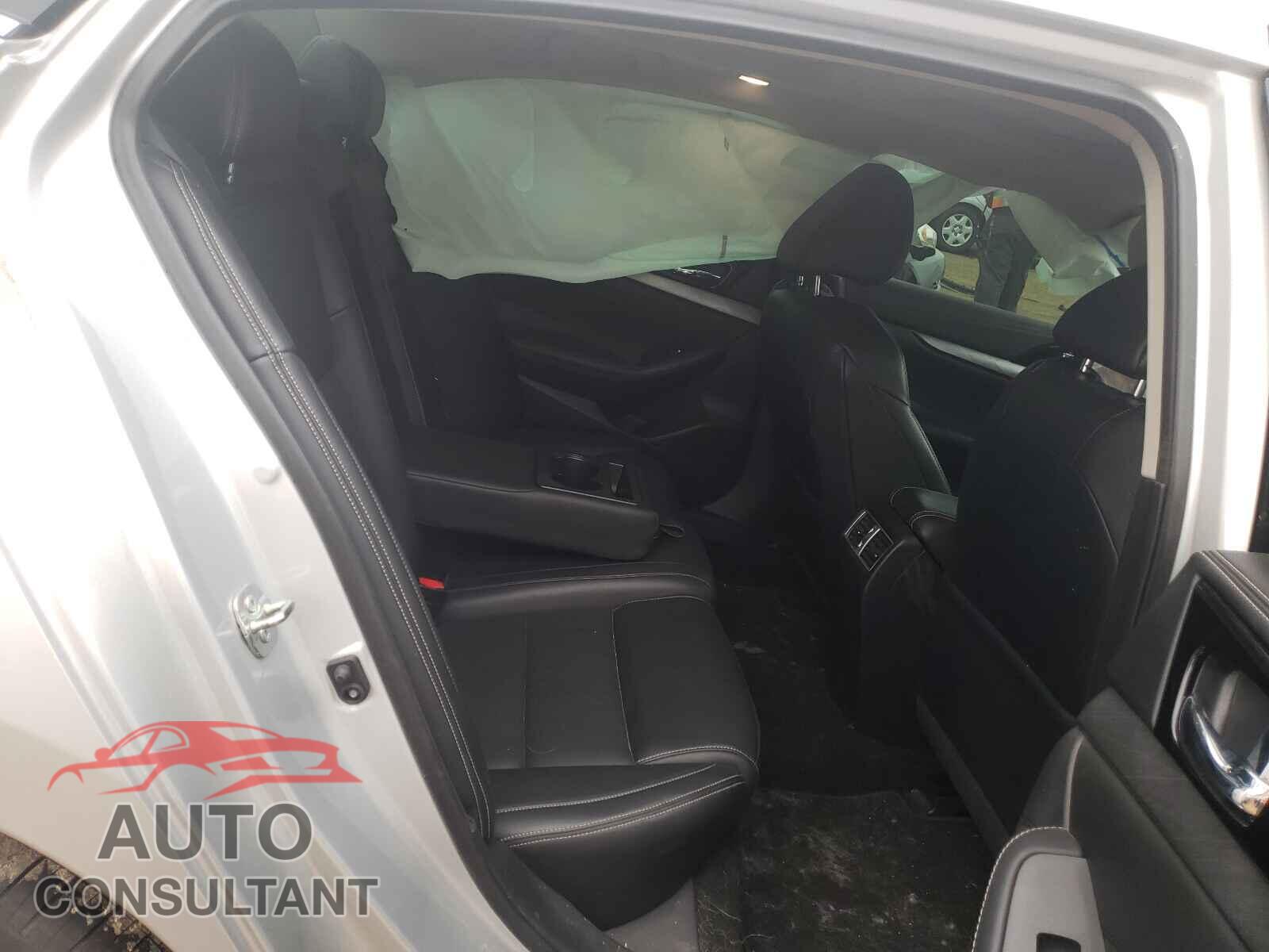 NISSAN MAXIMA 2017 - 1N4AA6AP5HC375527