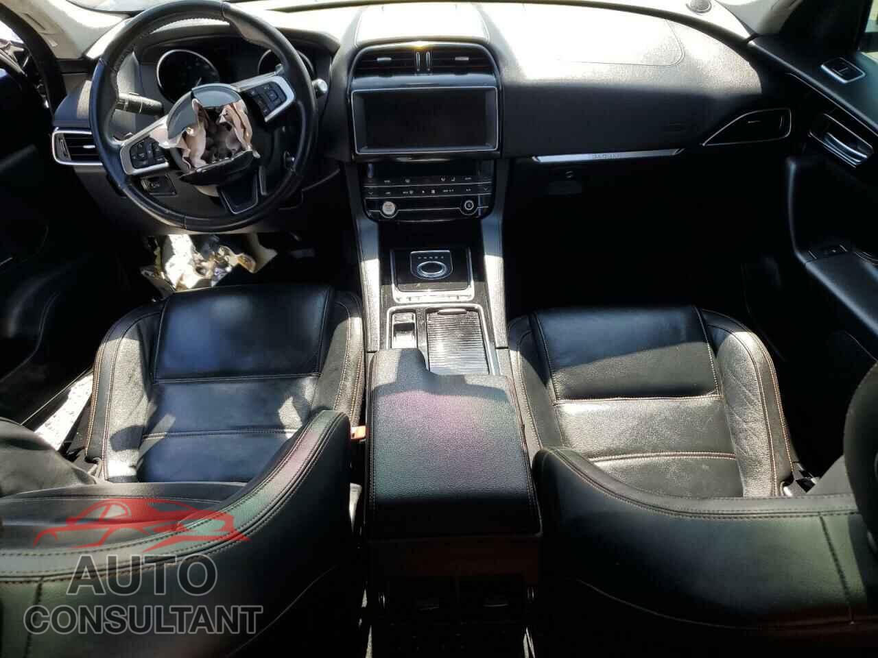 JAGUAR F-PACE 2020 - SADCK2GX2LA640512