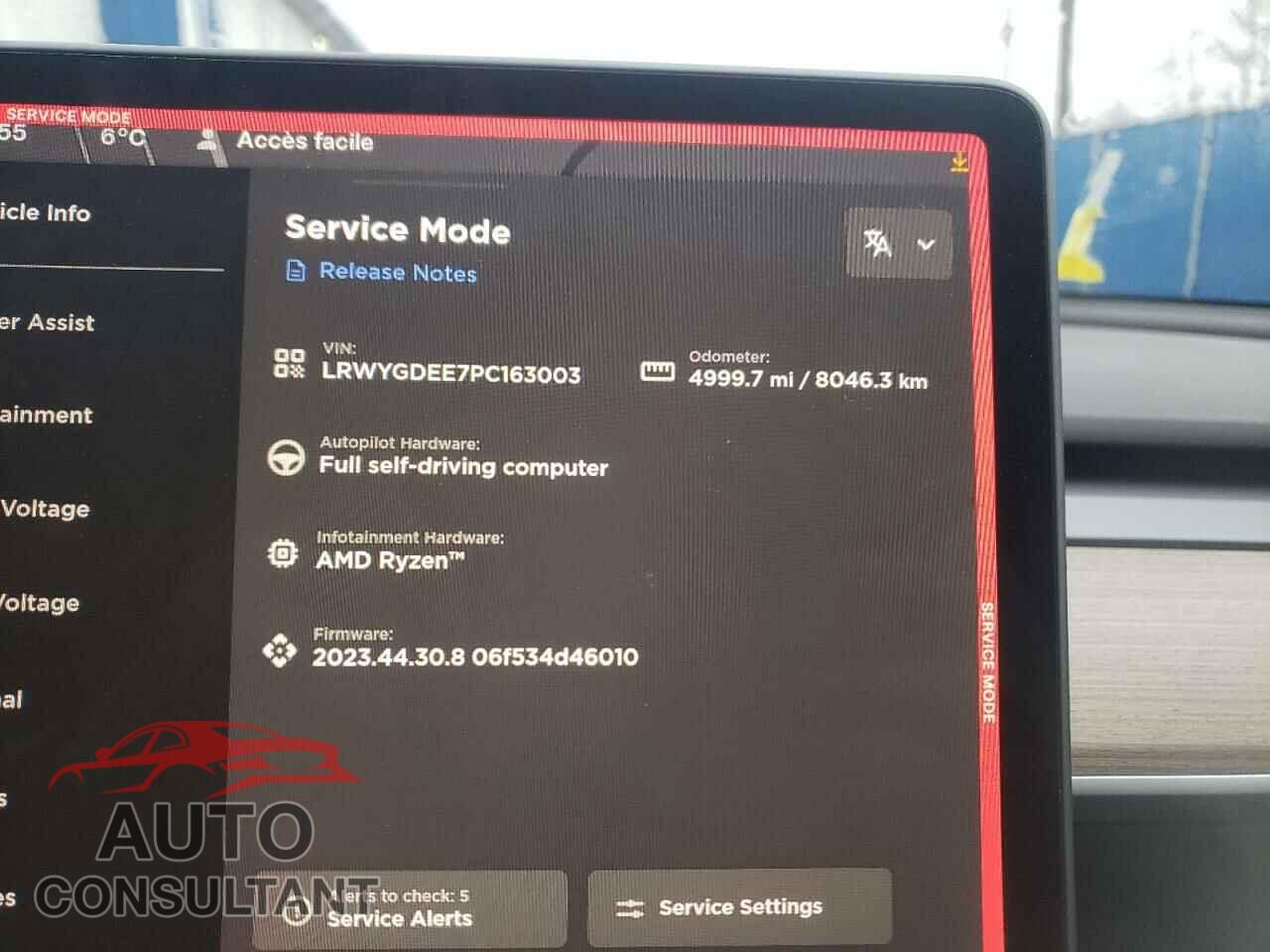 TESLA MODEL Y 2023 - LRWYGDEE7PC163003
