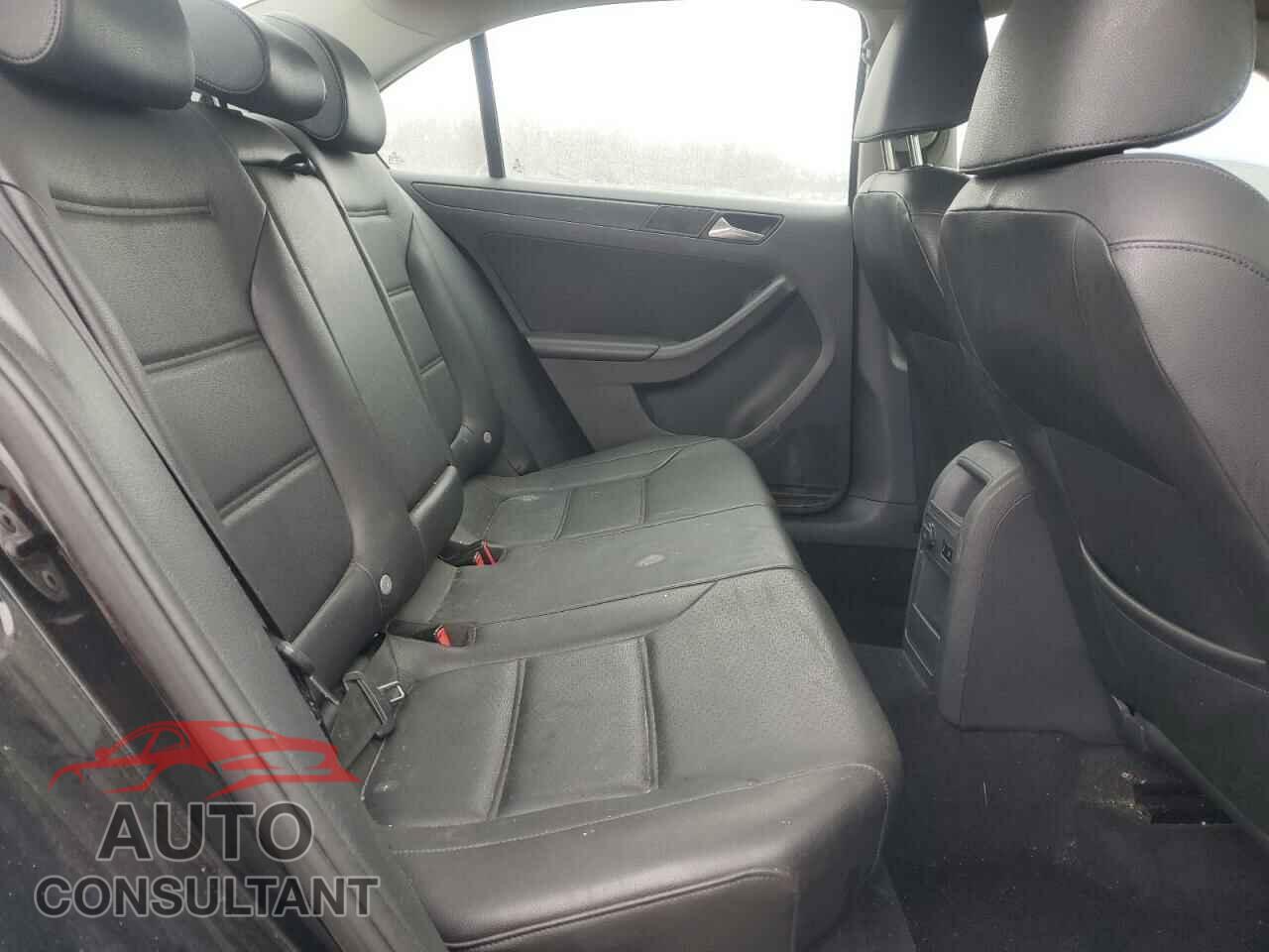 VOLKSWAGEN JETTA 2014 - 3VWB17AJ3EM327628