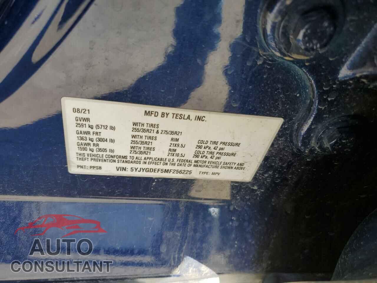 TESLA MODEL Y 2021 - 5YJYGDEF5MF256225
