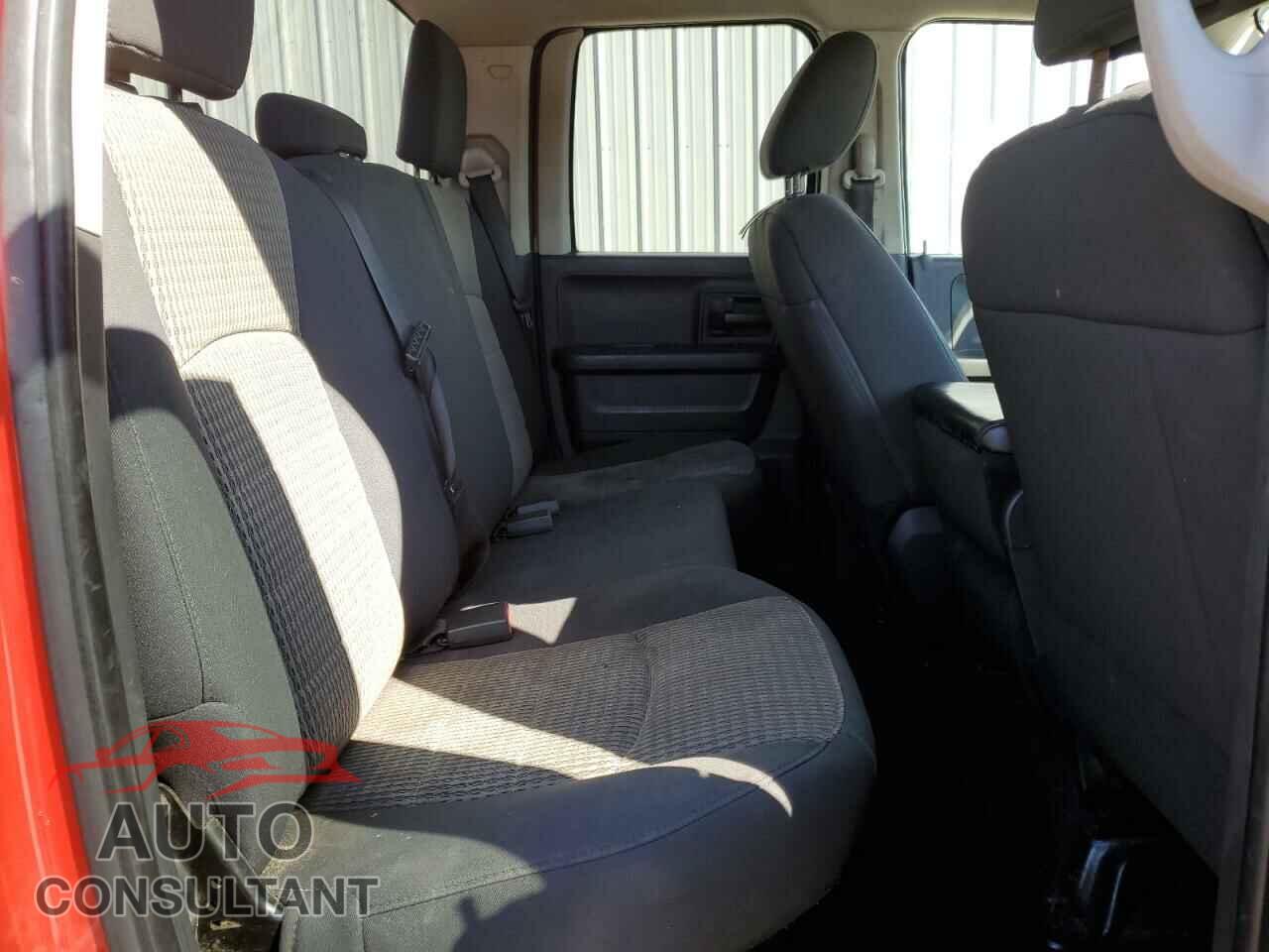 DODGE RAM 1500 2012 - 1C6RD7FT9CS344366