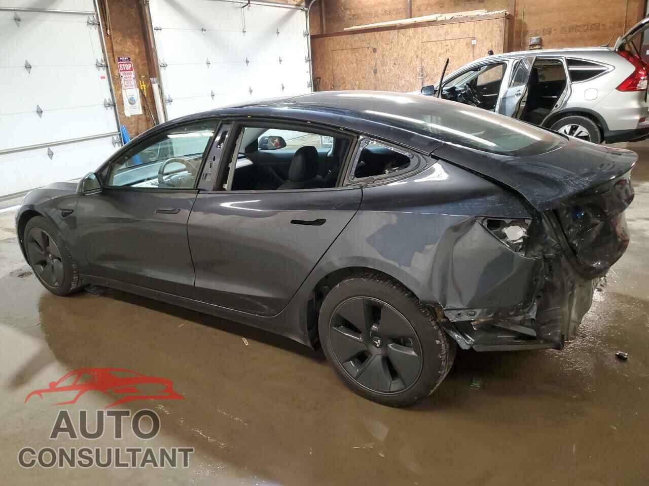 TESLA MODEL 3 2021 - 5YJ3E1EB4MF923846