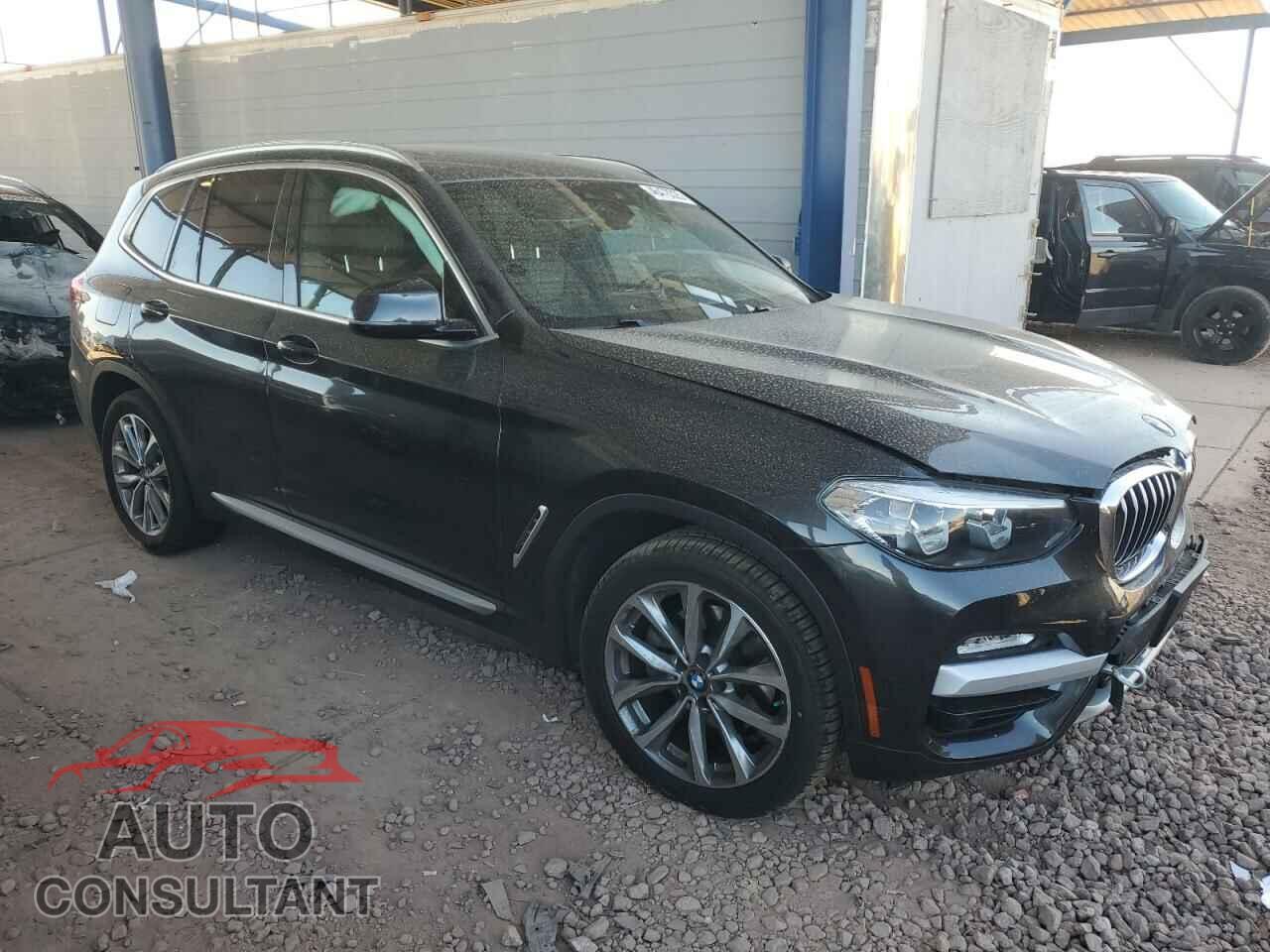 BMW X3 2019 - 5UXTR7C50KLF33102