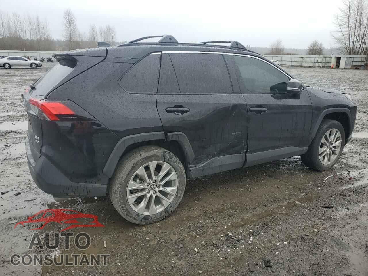 TOYOTA RAV4 2023 - 2T3A1RFV2PC388817