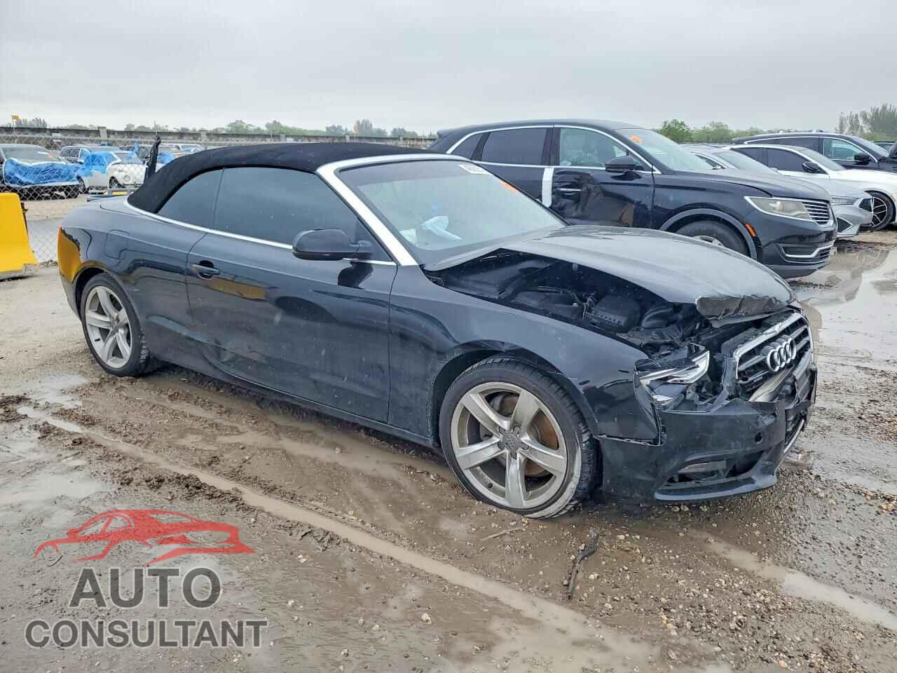 AUDI A5 2013 - WAULFAFH4DN008722