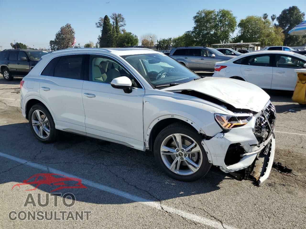 AUDI Q3 2022 - WA1EECF37N1084209