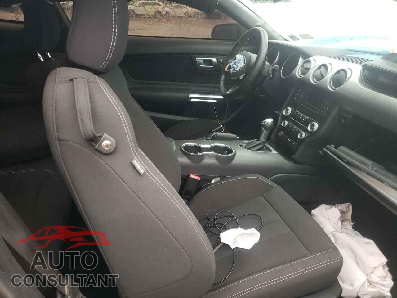 FORD MUSTANG 2020 - 1FA6P8CF9L5129680