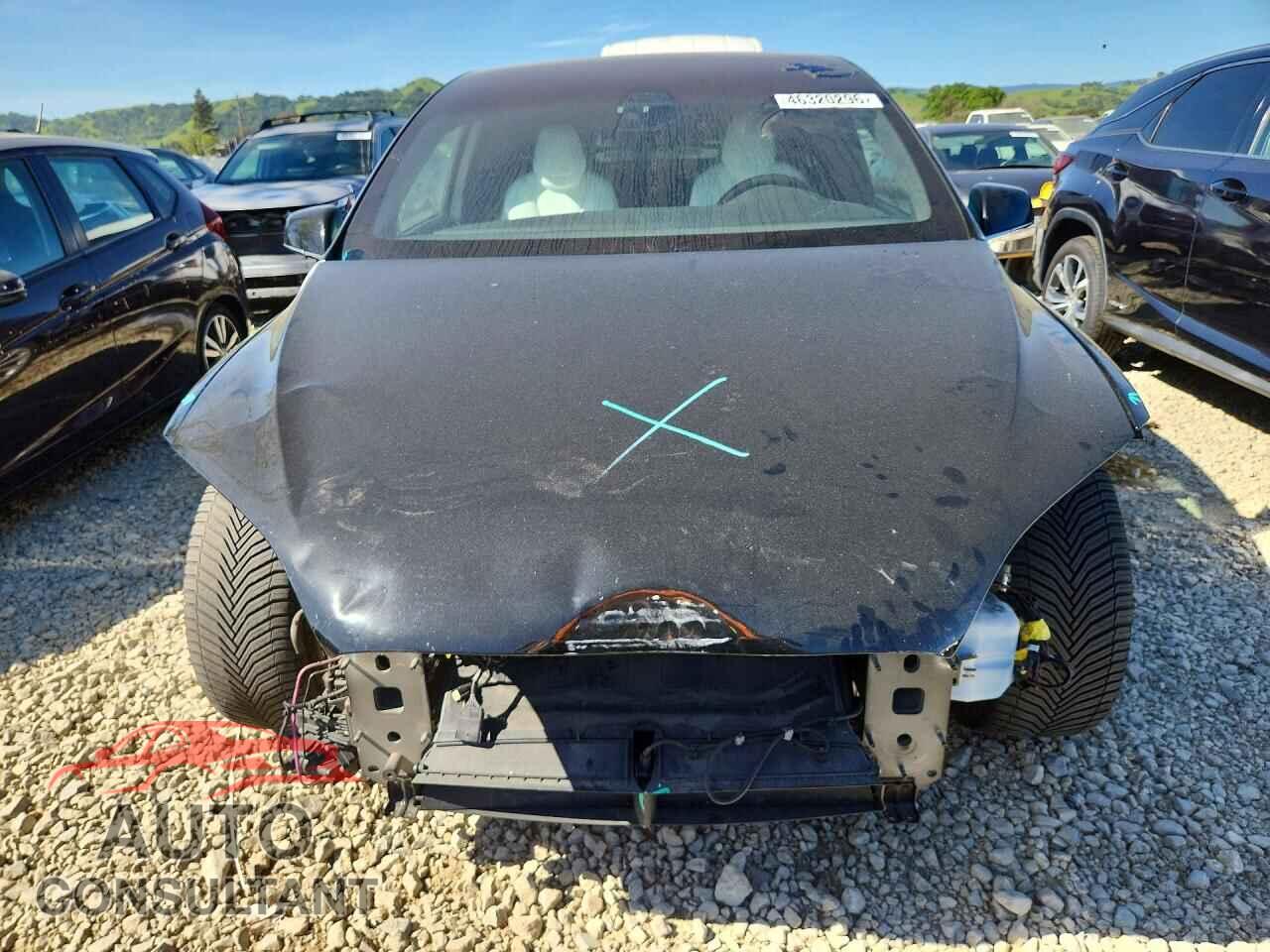 TESLA MODEL X 2017 - 5YJXCBE26HF048854