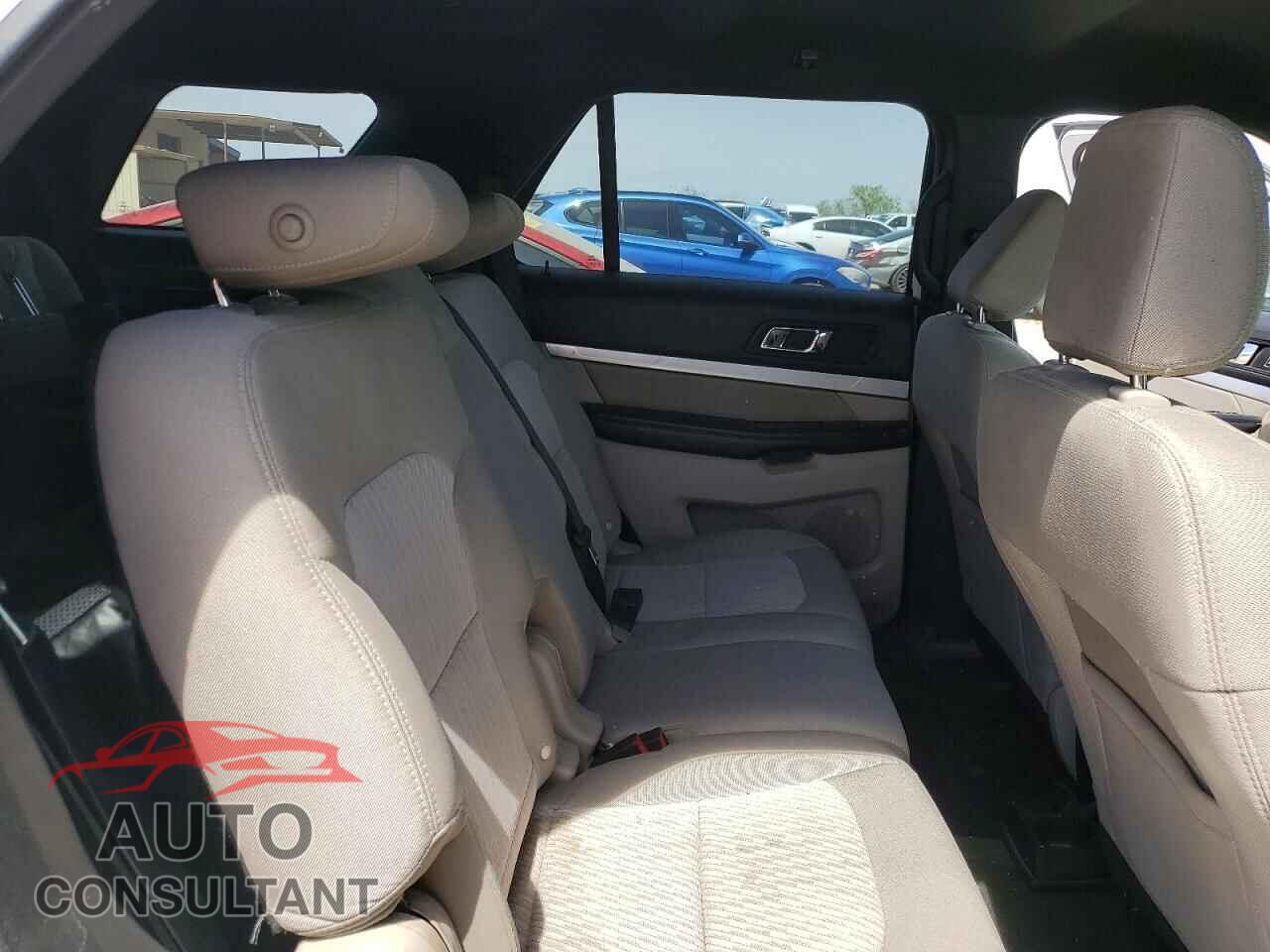 FORD EXPLORER 2018 - 1FM5K7B88JGB07765
