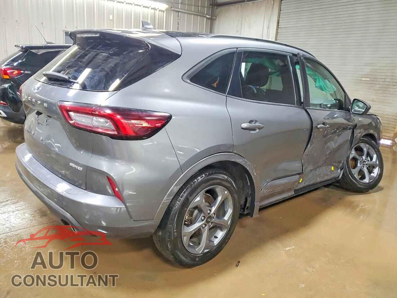 FORD ESCAPE 2023 - 1FMCU9MN4PUB44015