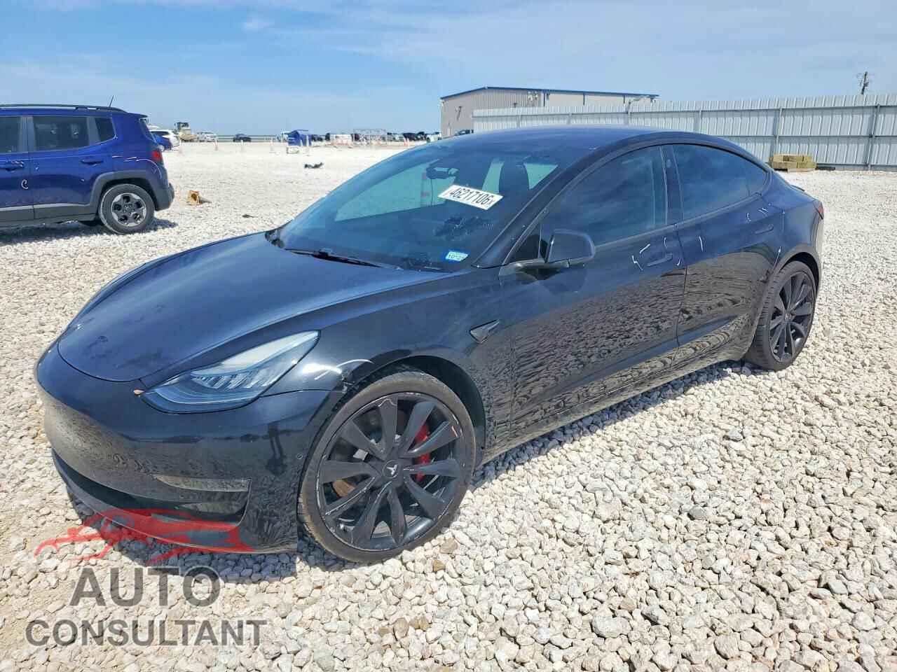 TESLA MODEL 3 2018 - 5YJ3E1EB3JF082615