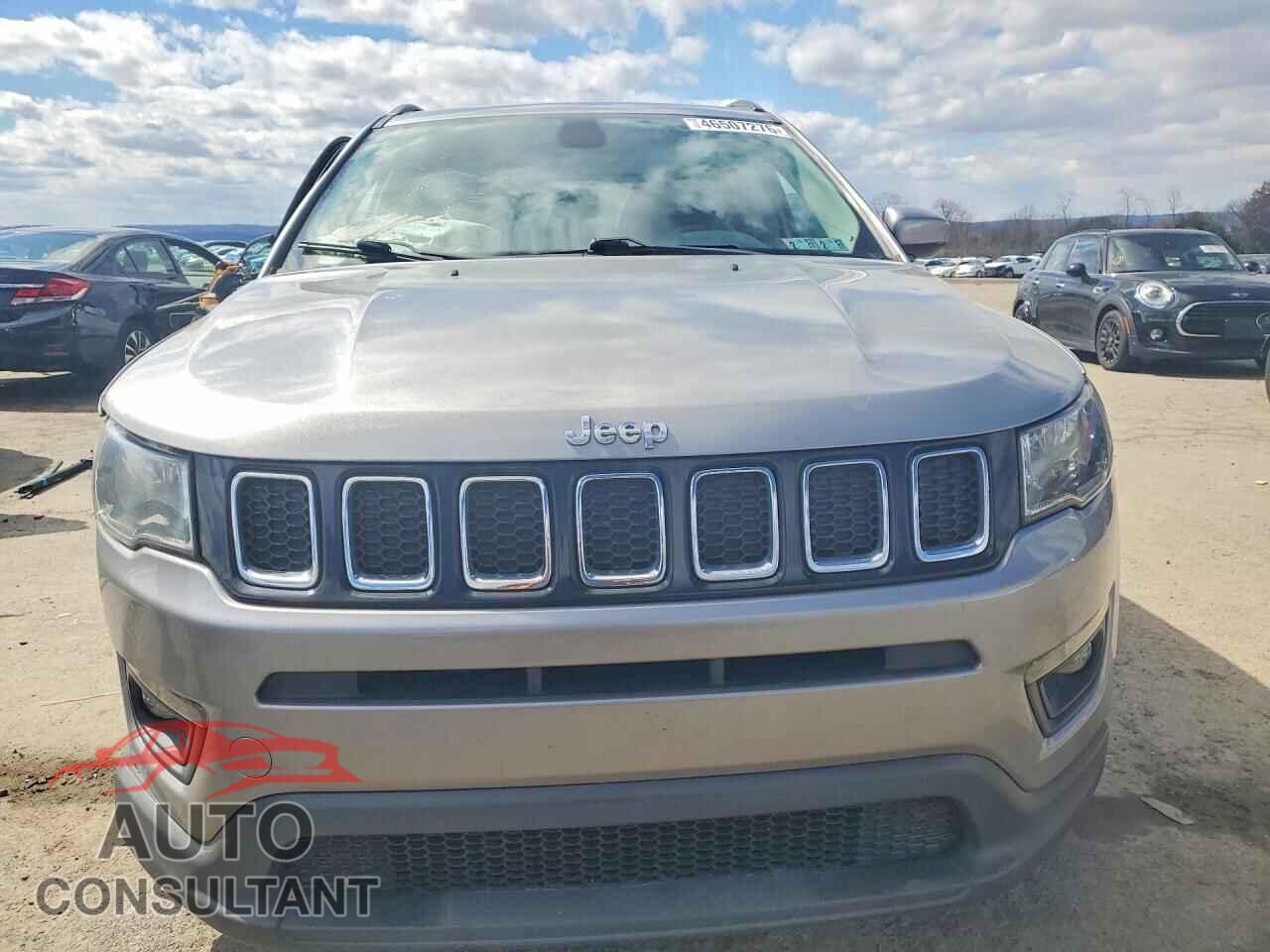 JEEP COMPASS 2019 - 3C4NJDBB9KT813609