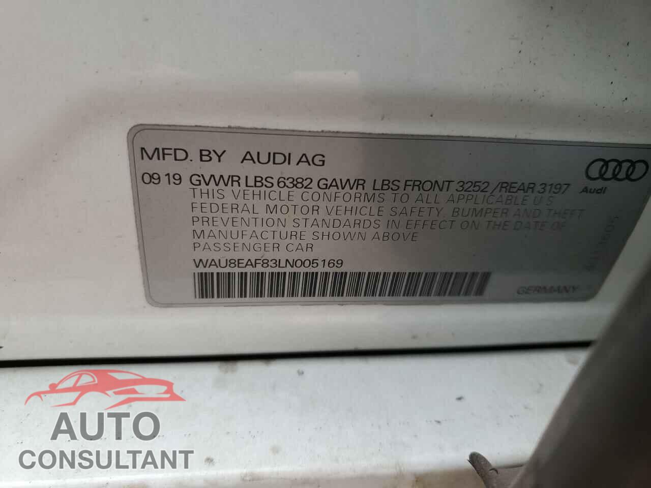 AUDI A8 2020 - WAU8EAF83LN005169