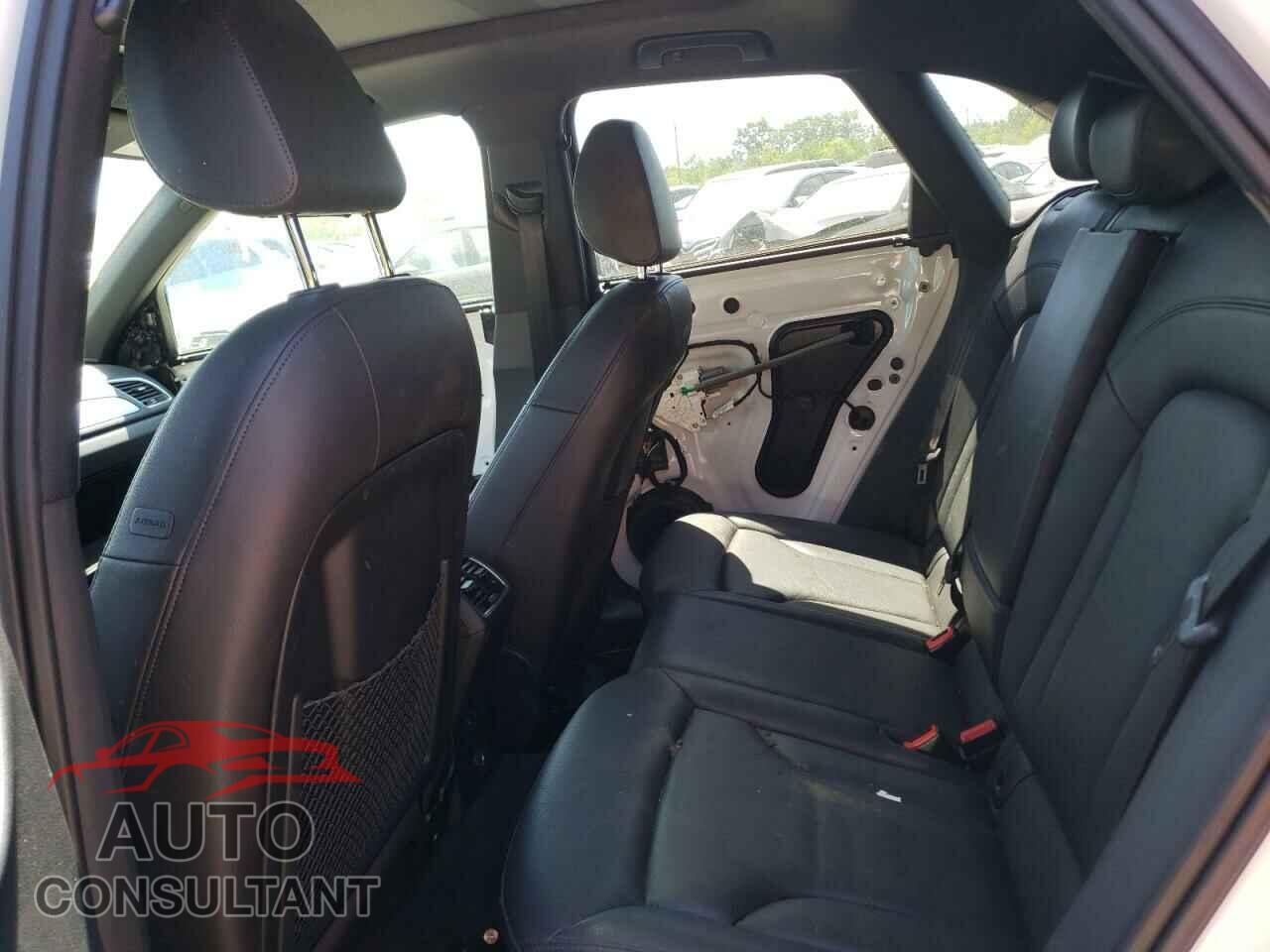 AUDI Q3 2017 - WA1ECCFS6HR006393