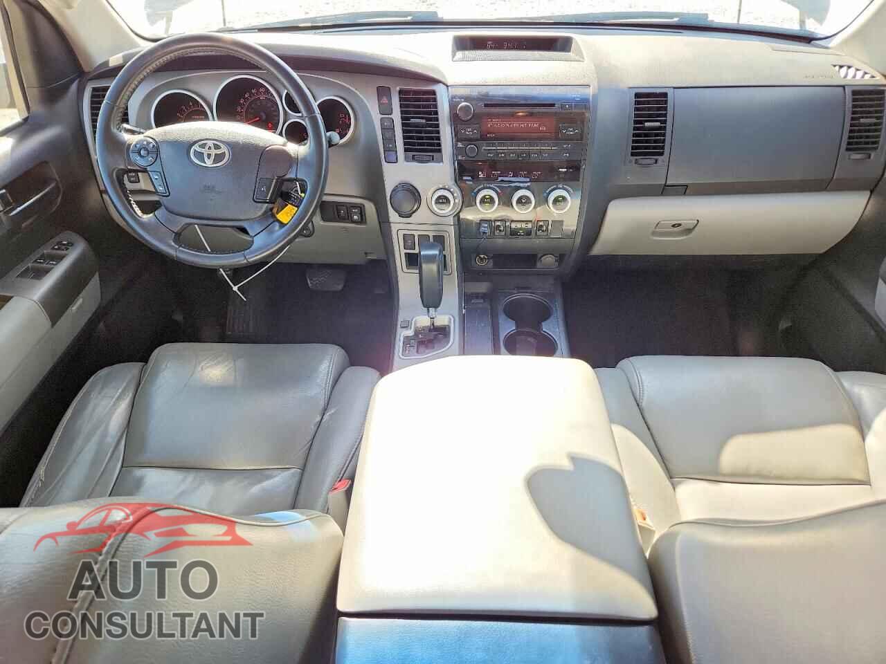 TOYOTA SEQUOIA 2012 - 5TDZY5G1XCS037635