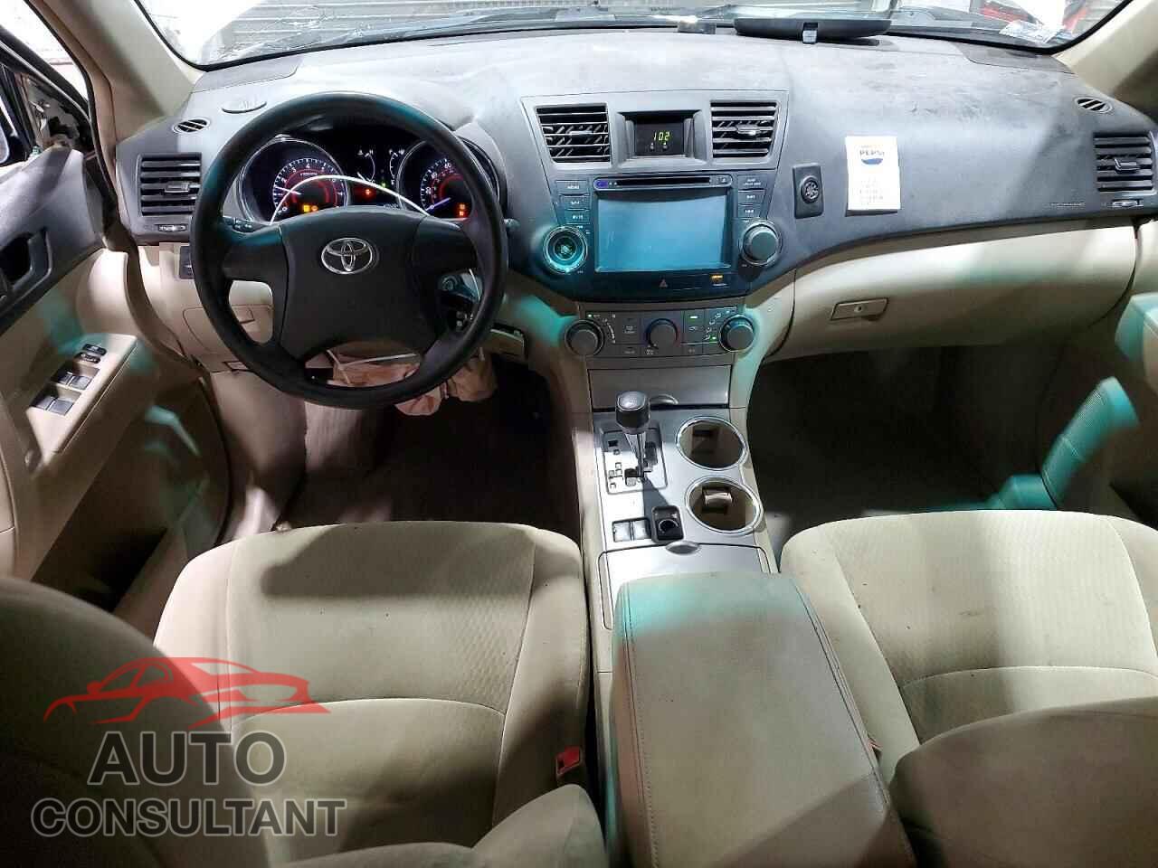 TOYOTA HIGHLANDER 2010 - 5TDBK3EH1AS007749