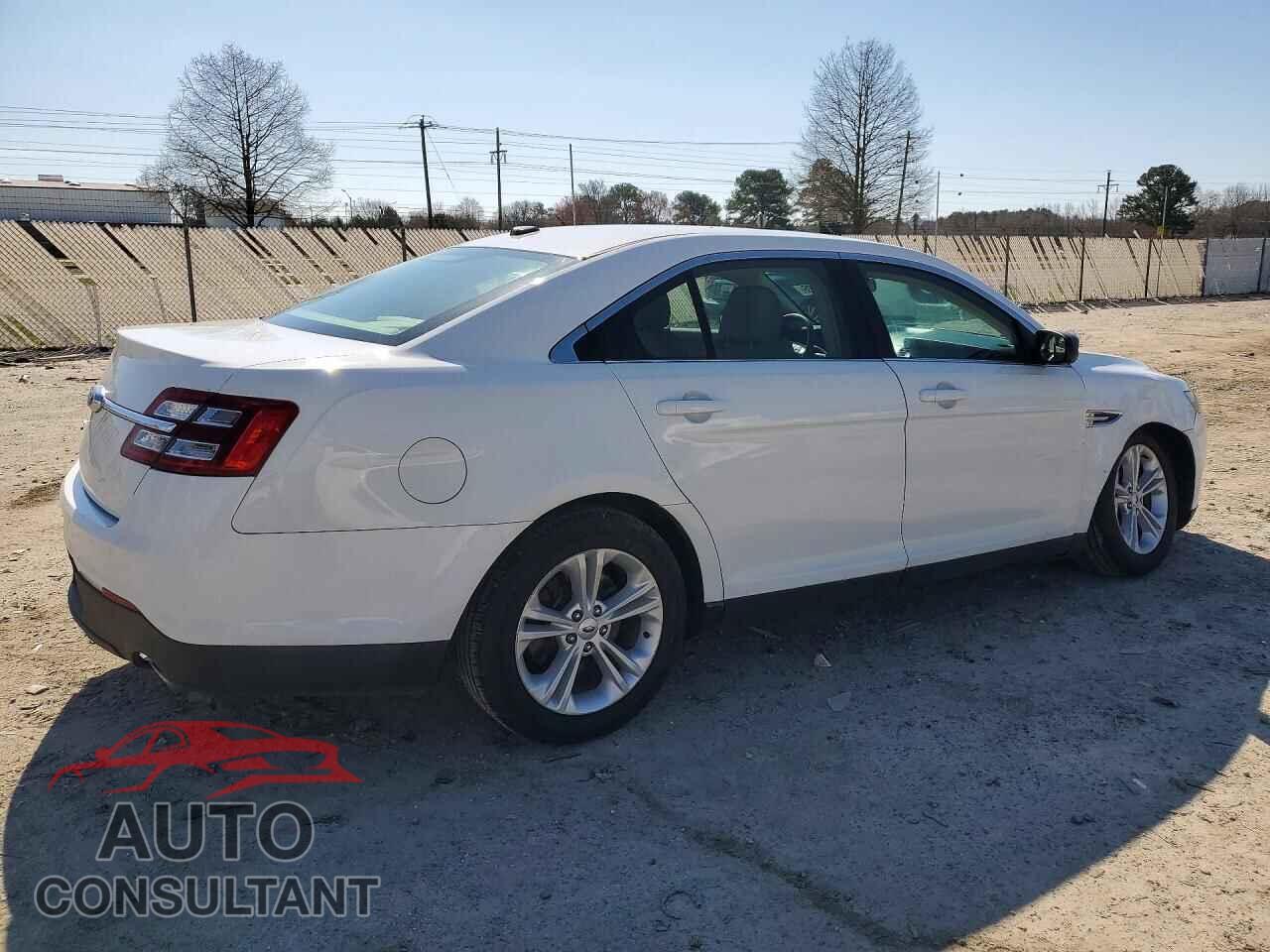 FORD TAURUS 2015 - 1FAHP2D83FG199142