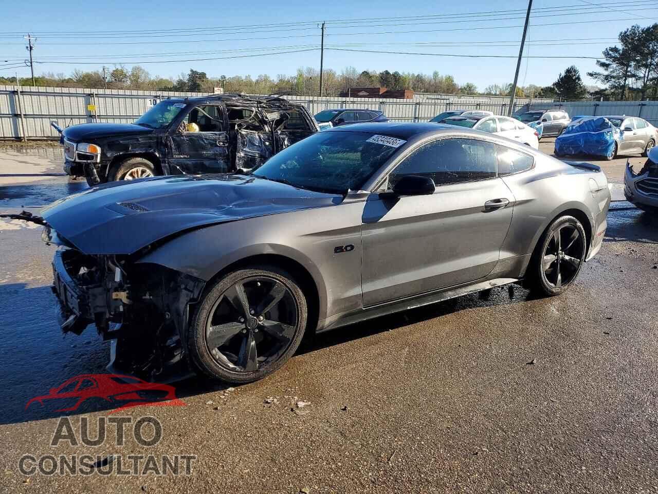 FORD MUSTANG 2021 - 1FA6P8CF2M5137654