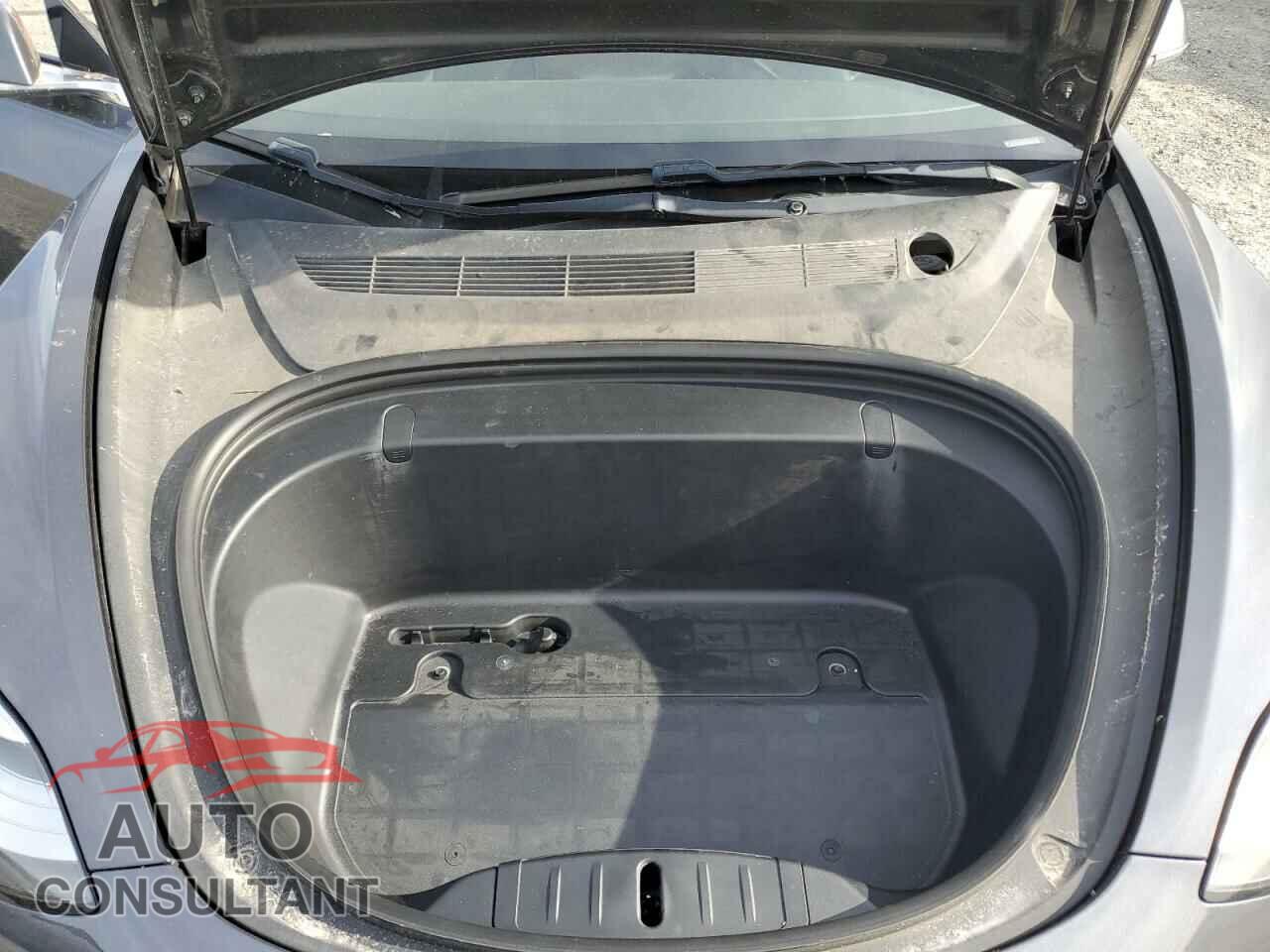 TESLA MODEL 3 2019 - 5YJ3E1EA3KF425416