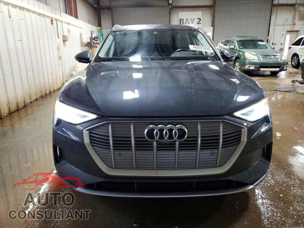 AUDI E-TRON 2021 - WA1LAAGE7MB003631