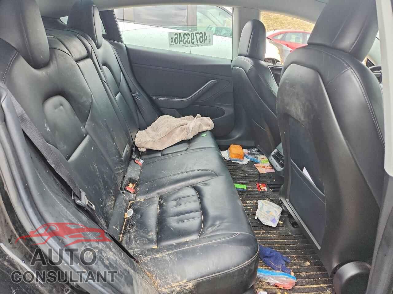 TESLA MODEL 3 2019 - 5YJ3E1EA3KF296903