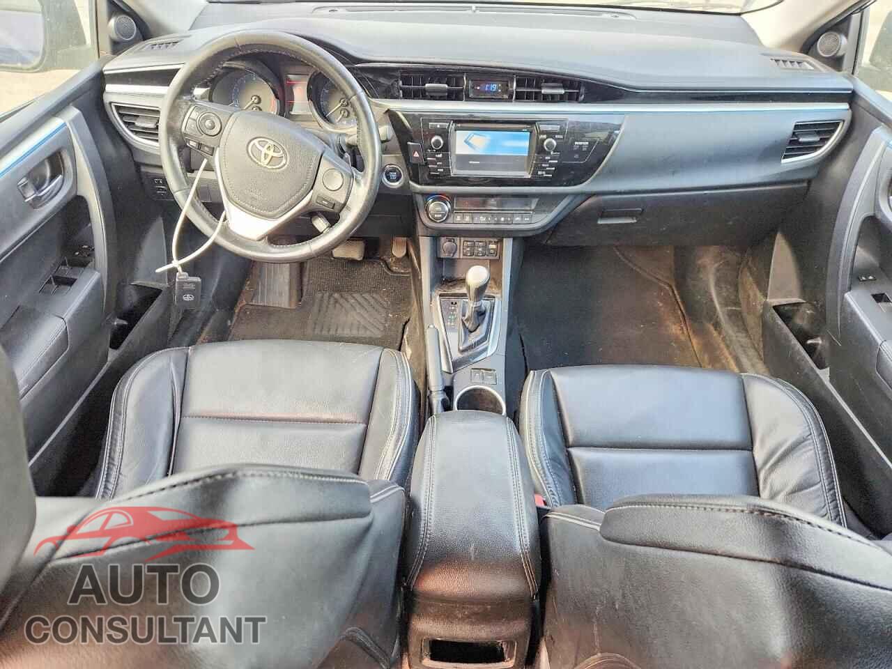 TOYOTA COROLLA 2015 - 5YFBURHE4FP358072