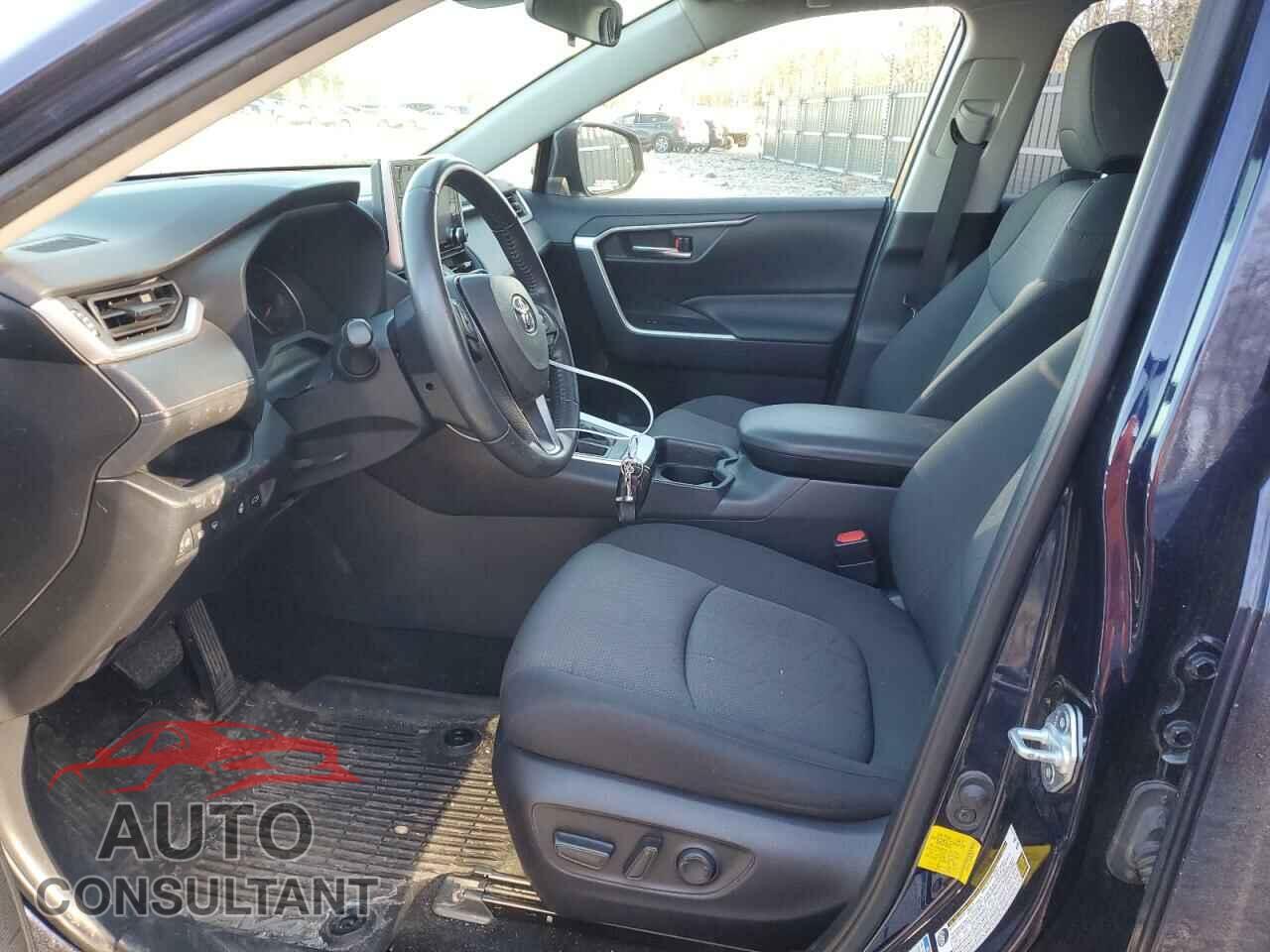 TOYOTA RAV4 2019 - JTMP1RFV0KD039203