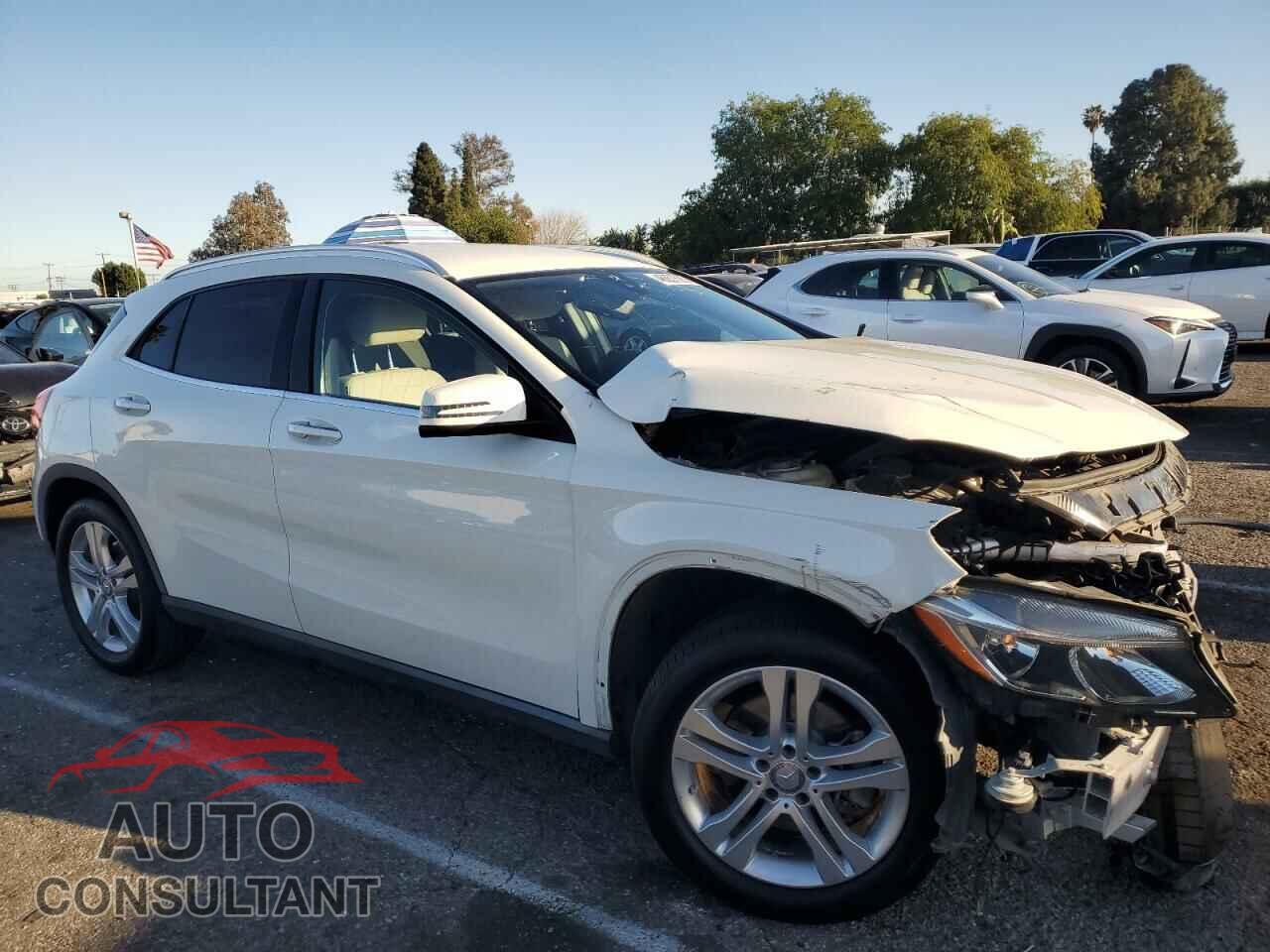 MERCEDES-BENZ GLA-CLASS 2017 - WDCTG4EB6HJ349660