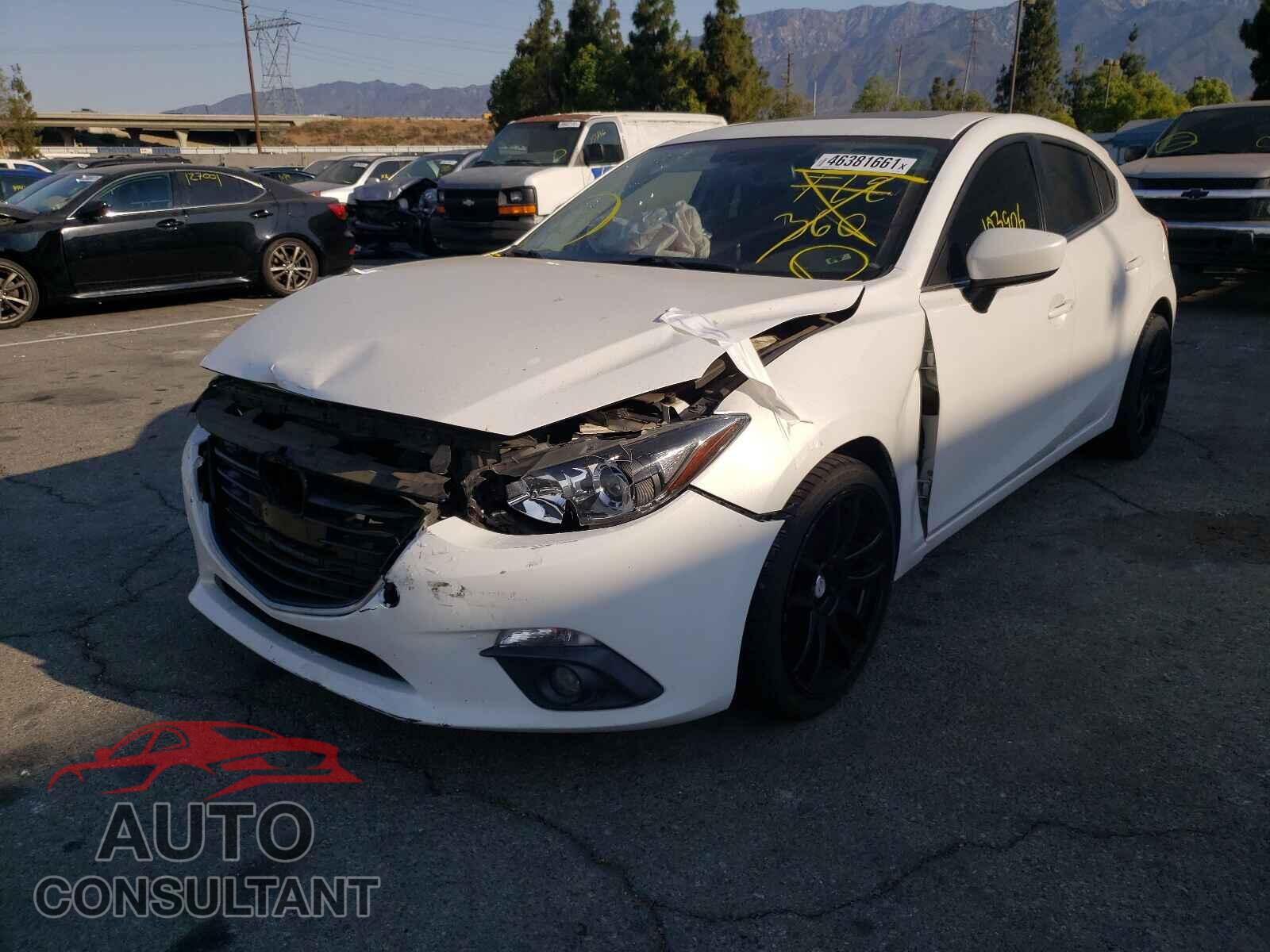 MAZDA 3 2016 - 3MZBM1M79GM261559