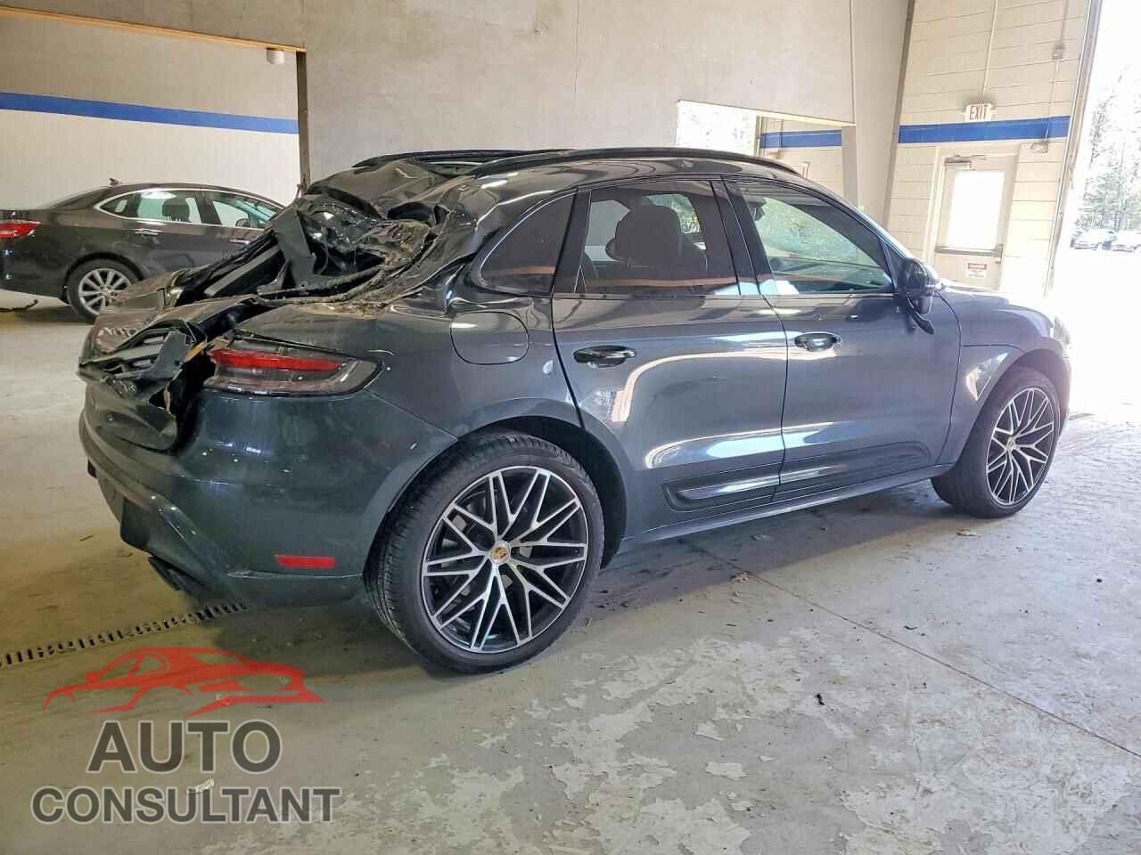 PORSCHE MACAN 2024 - WP1AA2A54RLB11586