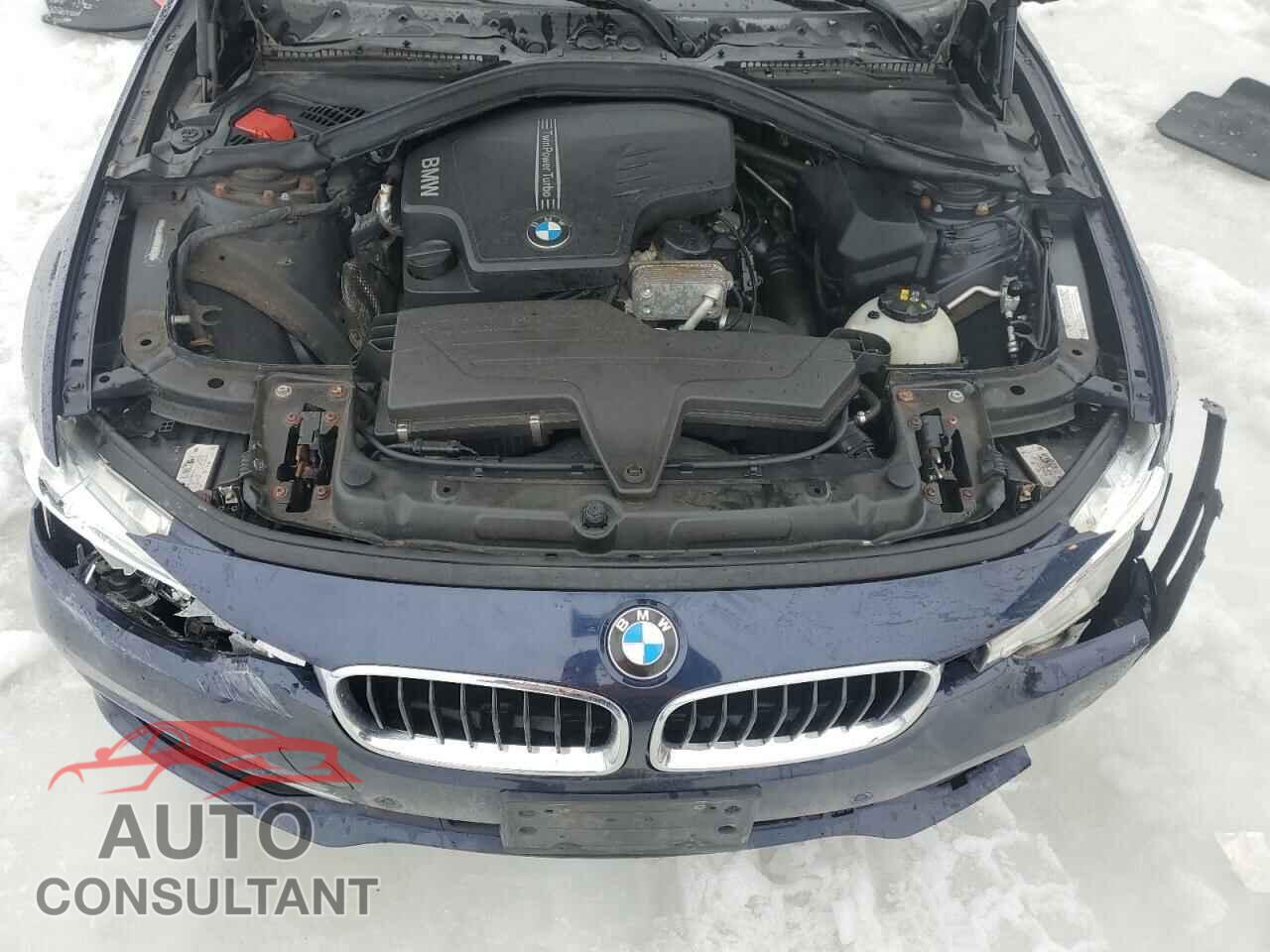 BMW 3 SERIES 2016 - WBA8E3G5XGNT78036