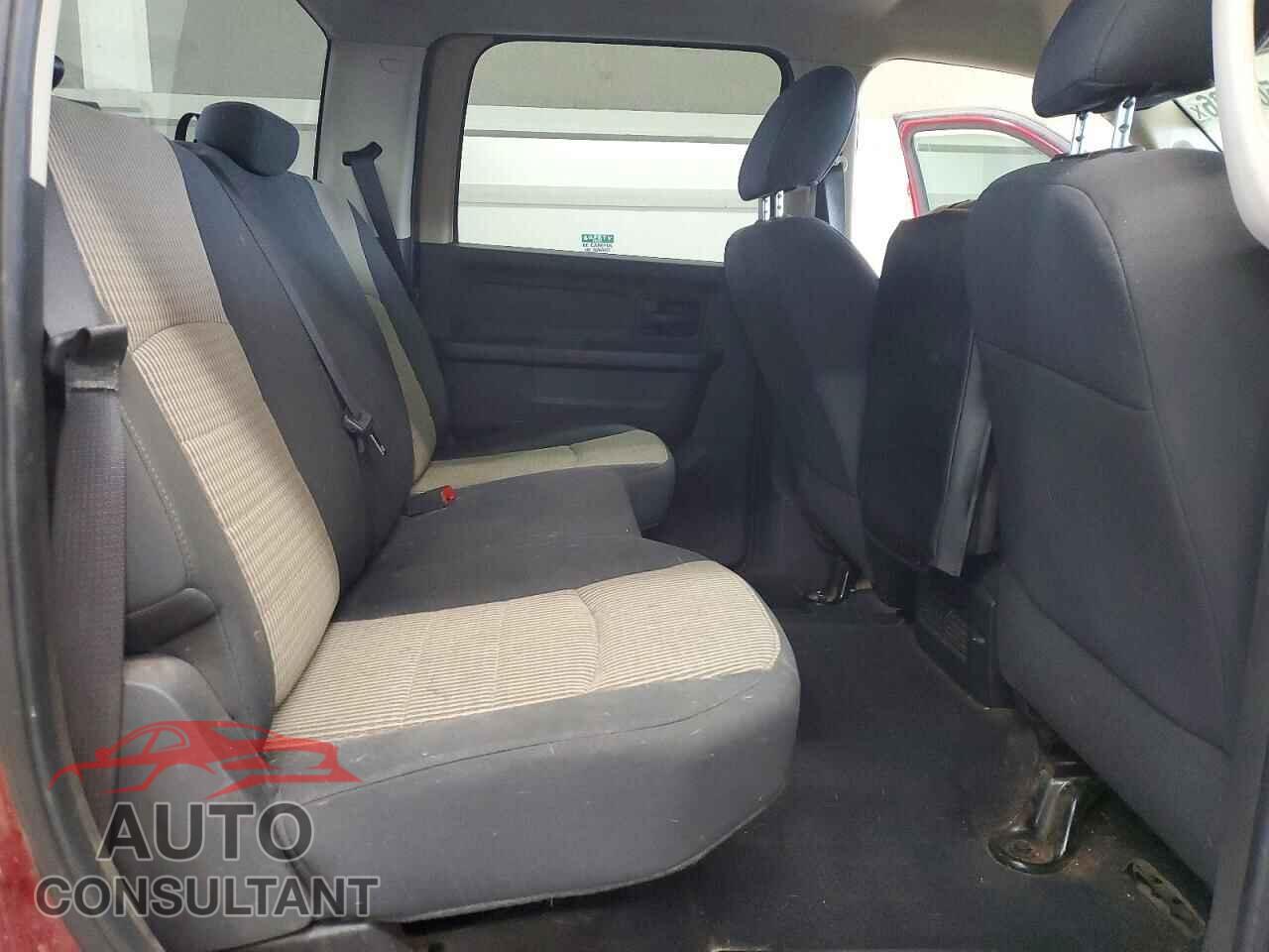 DODGE RAM 1500 2012 - 1C6RD7KT4CS141956