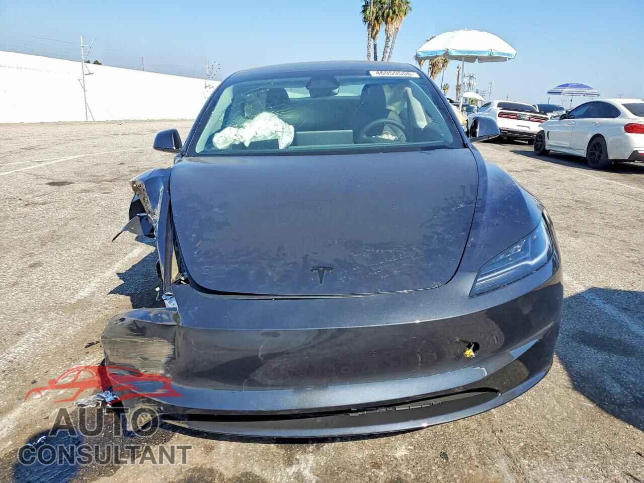 TESLA MODEL 3 2026 - 5YJ3E1EA2TF165611