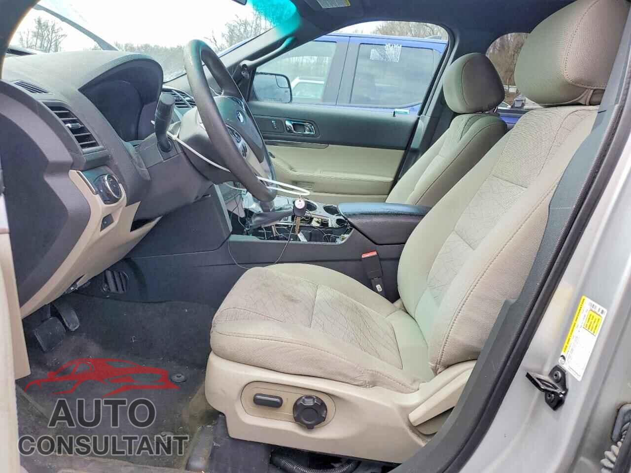 FORD EXPLORER 2013 - 1FM5K7B89DGC38417