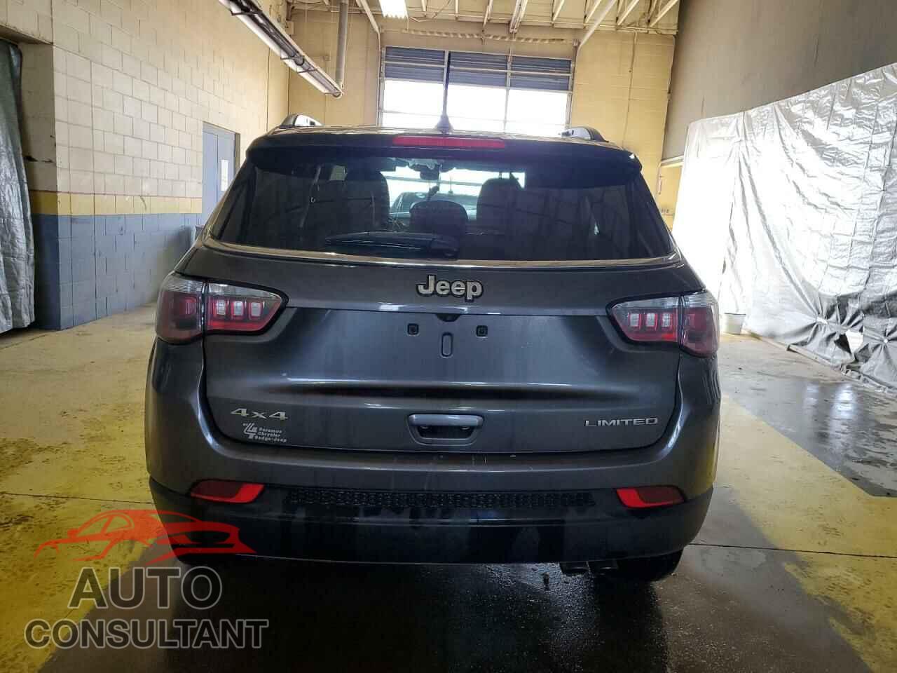 JEEP COMPASS 2018 - 3C4NJDCB1JT399240