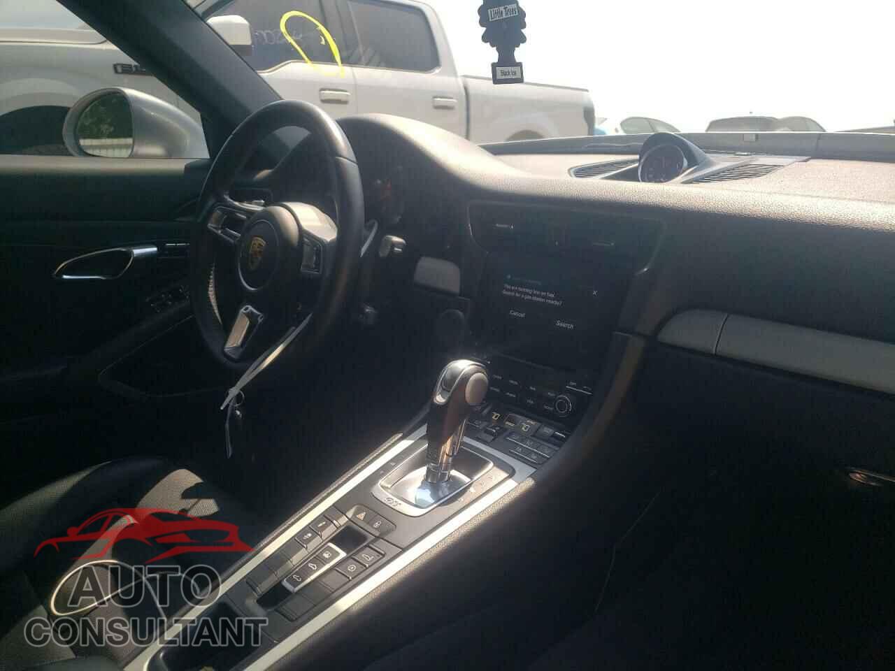 PORSCHE 911 2018 - WP0AB2A95JS123189