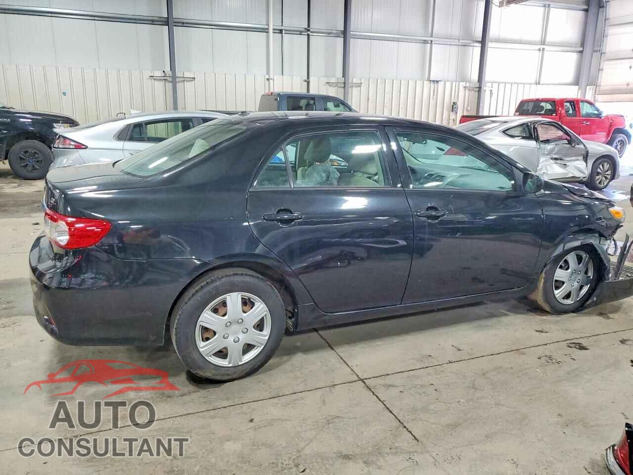 TOYOTA COROLLA 2011 - 2T1BU4EE8BC717084