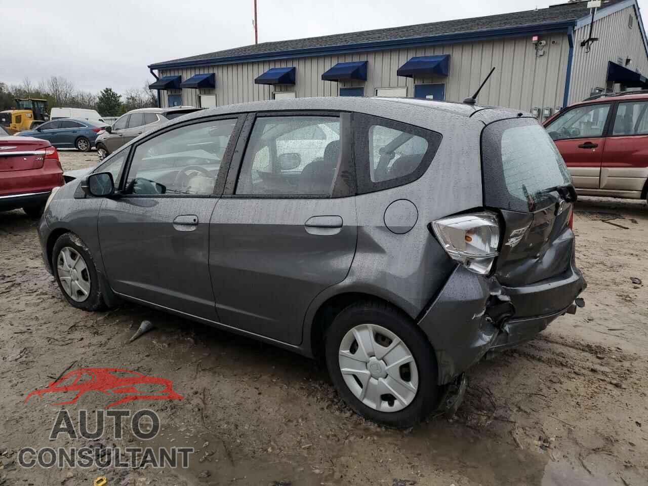 HONDA FIT 2013 - JHMGE8H38DC047552
