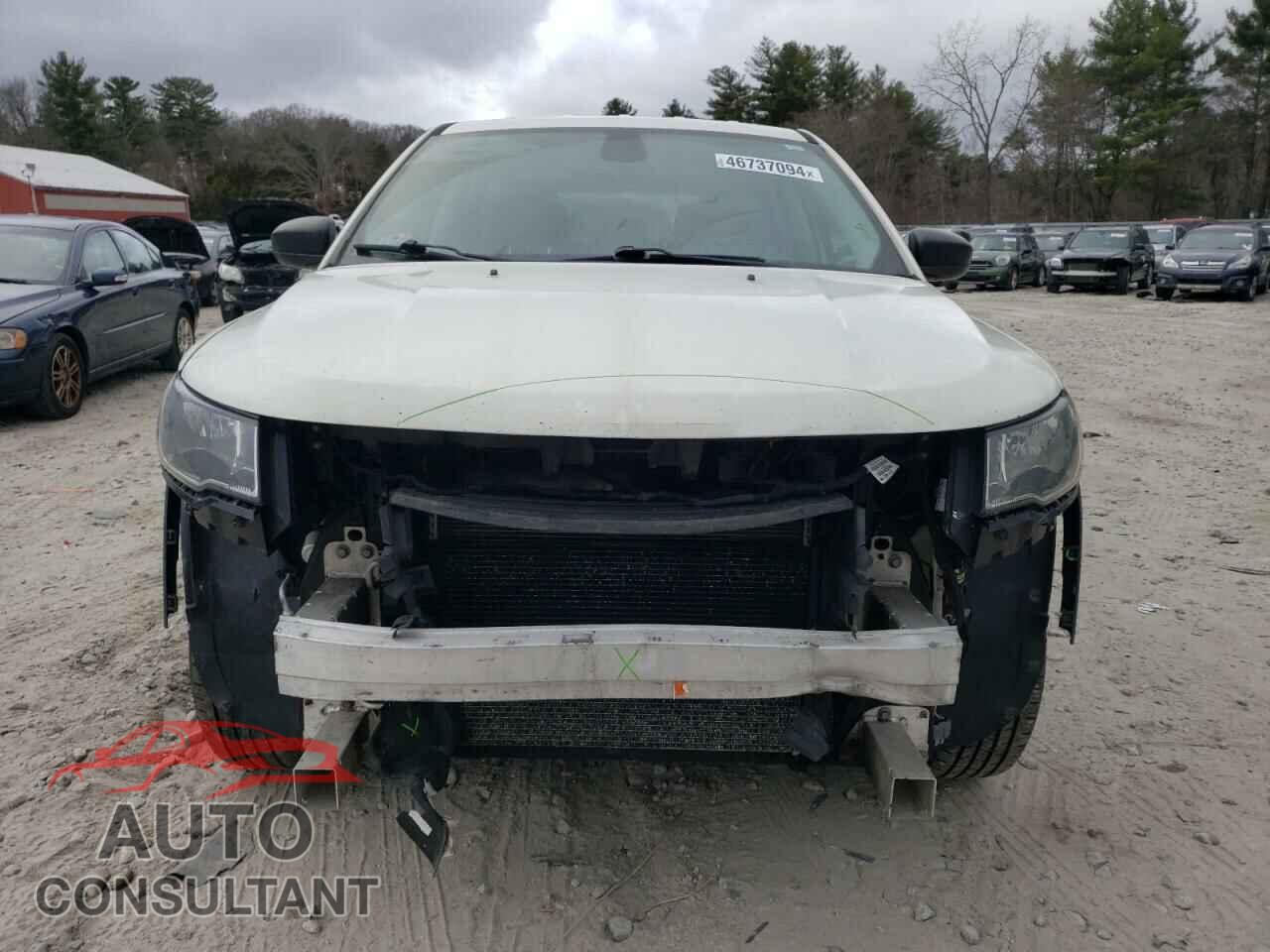 JEEP COMPASS 2018 - 3C4NJCAB5JT263285