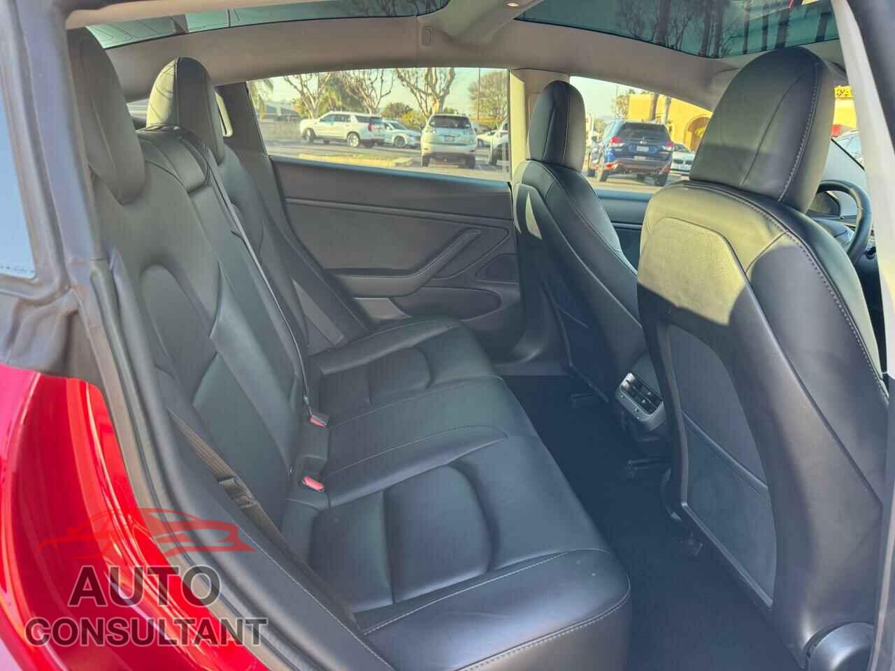TESLA MODEL 3 2020 - 5YJ3E1EB2LF712093