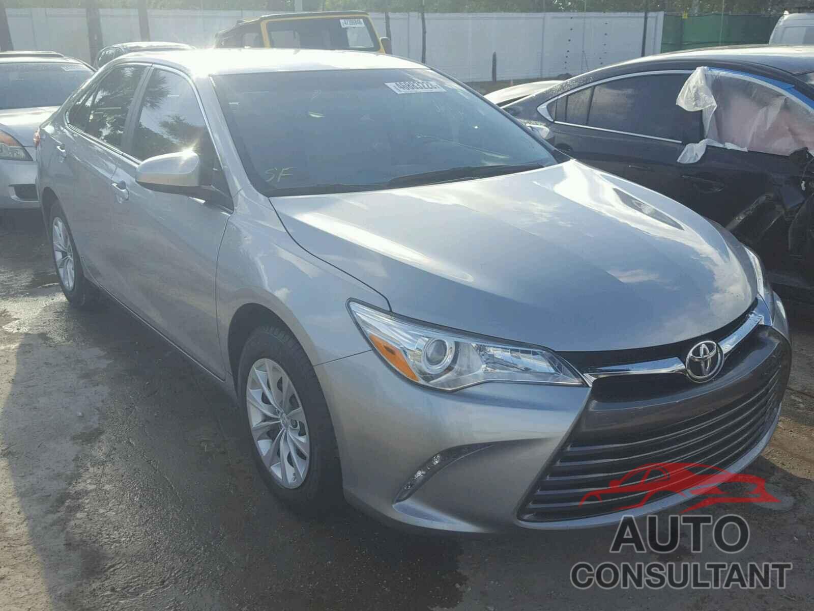 TOYOTA CAMRY 2016 - 4T4BF1FK1GR550138