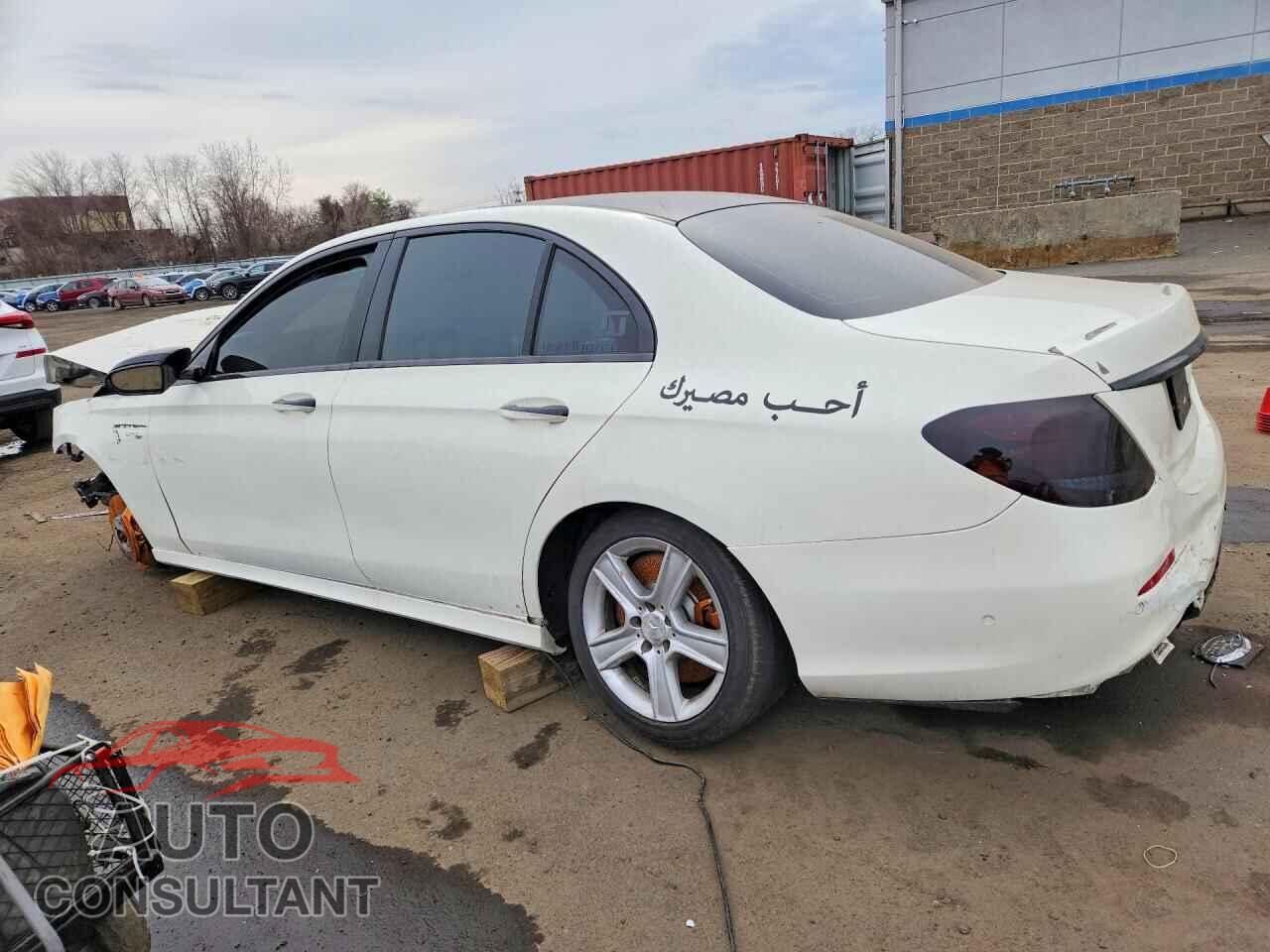 MERCEDES-BENZ E-CLASS 2019 - WDDZF6BB9KA564398