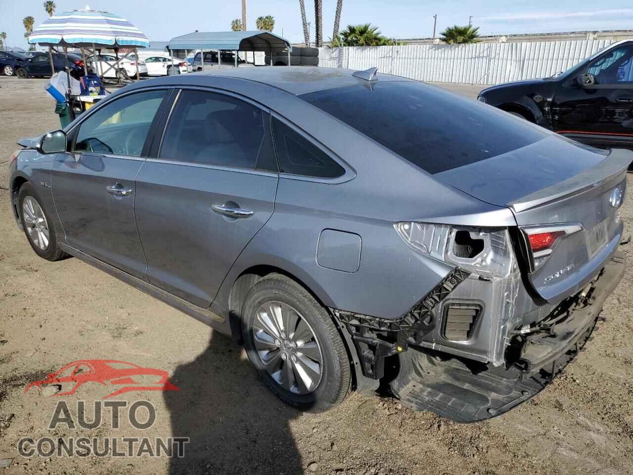 HYUNDAI SONATA 2016 - KMHE24L13GA013952