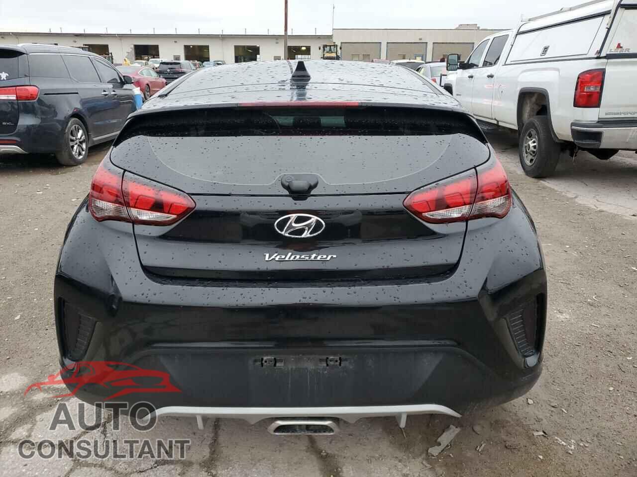 HYUNDAI VELOSTER 2019 - KMHTG6AF3KU008700