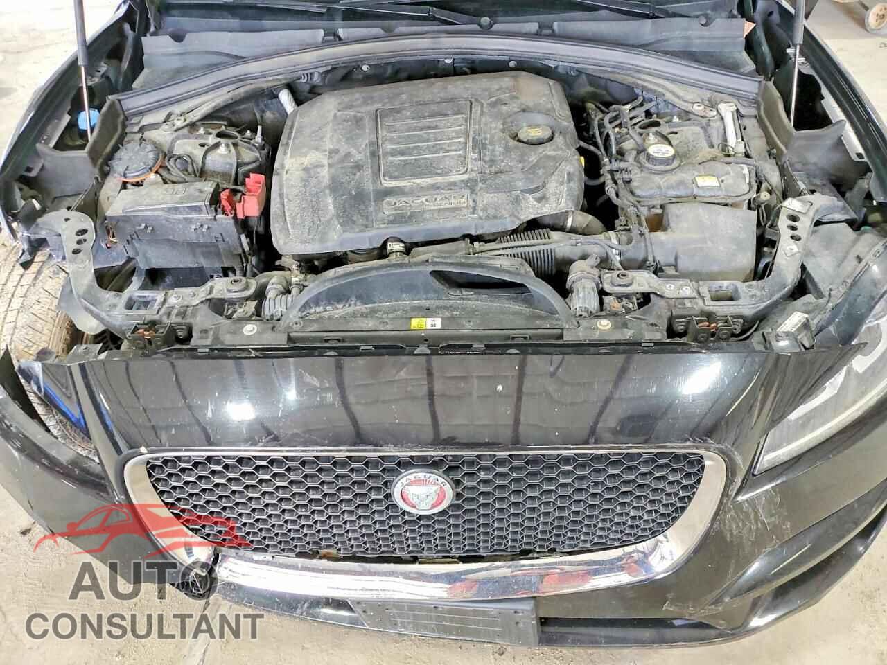 JAGUAR F-PACE 2018 - SADCJ2GX1JA291276