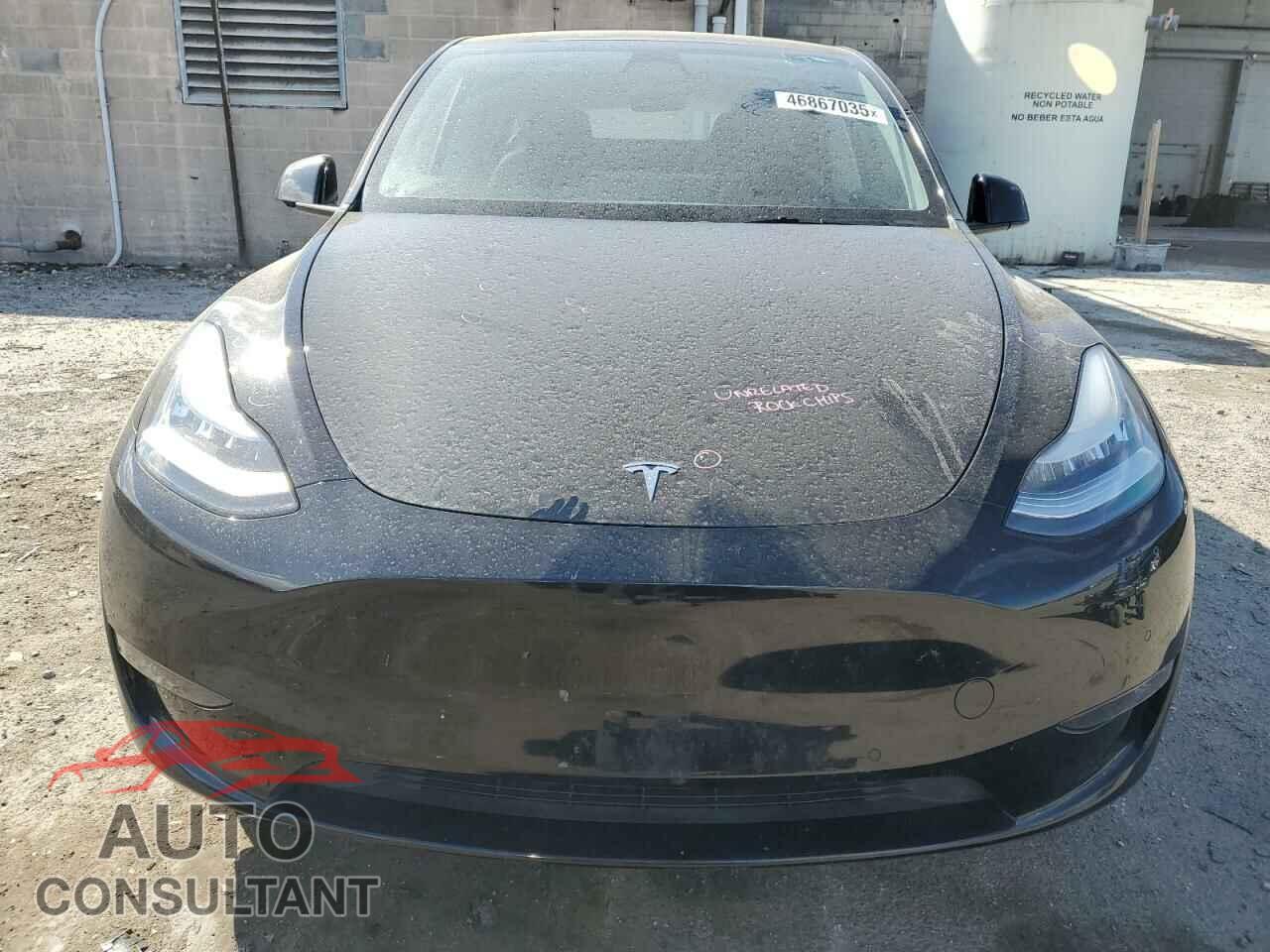 TESLA MODEL Y 2021 - 5YJYGAEE4MF149141